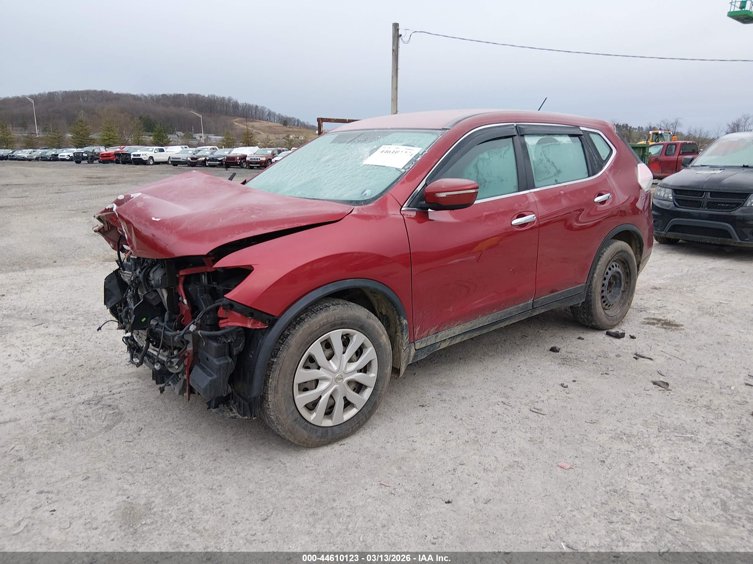NISSAN ROGUE image 2