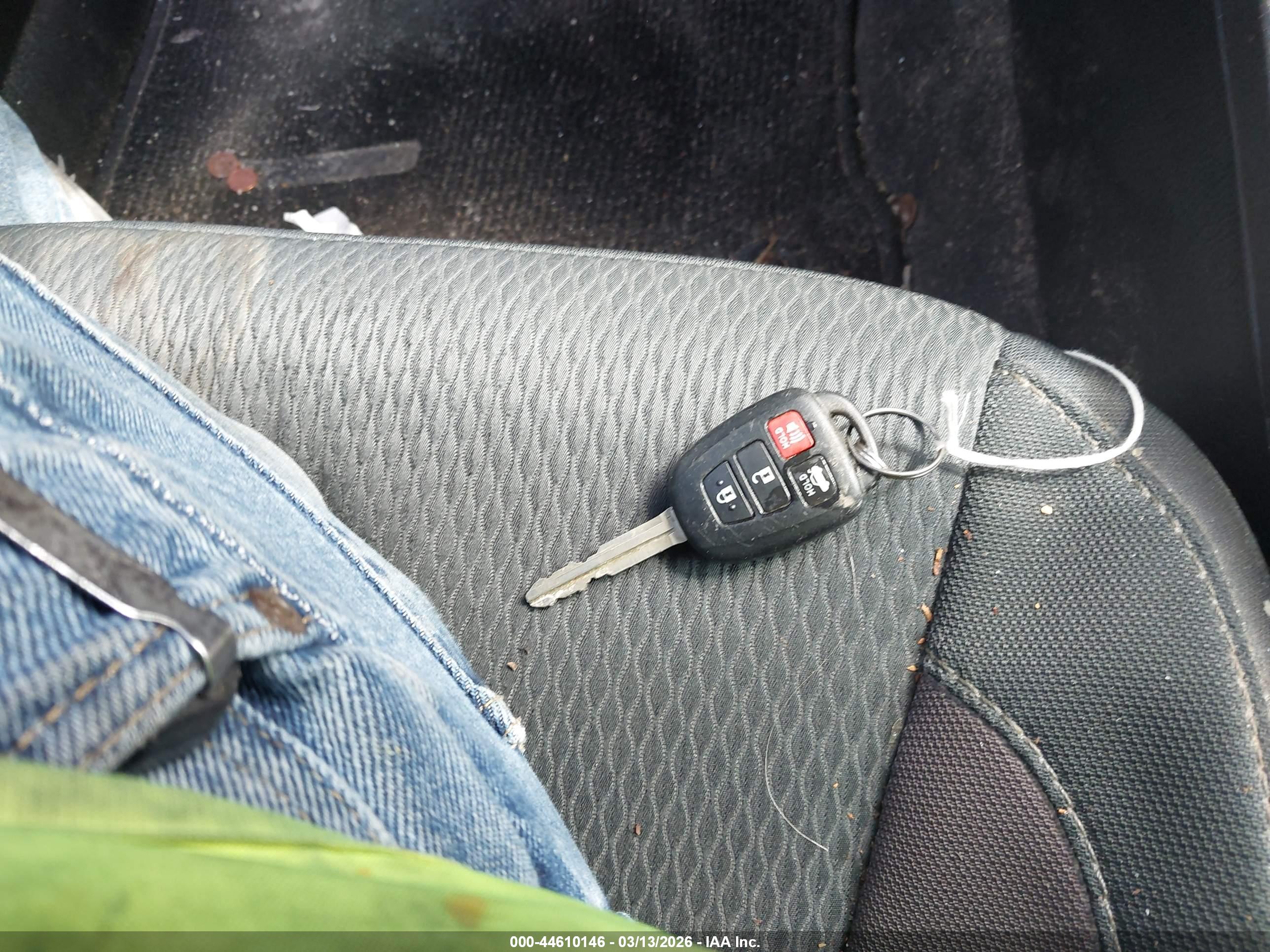 TOYOTA COROLLA image 11