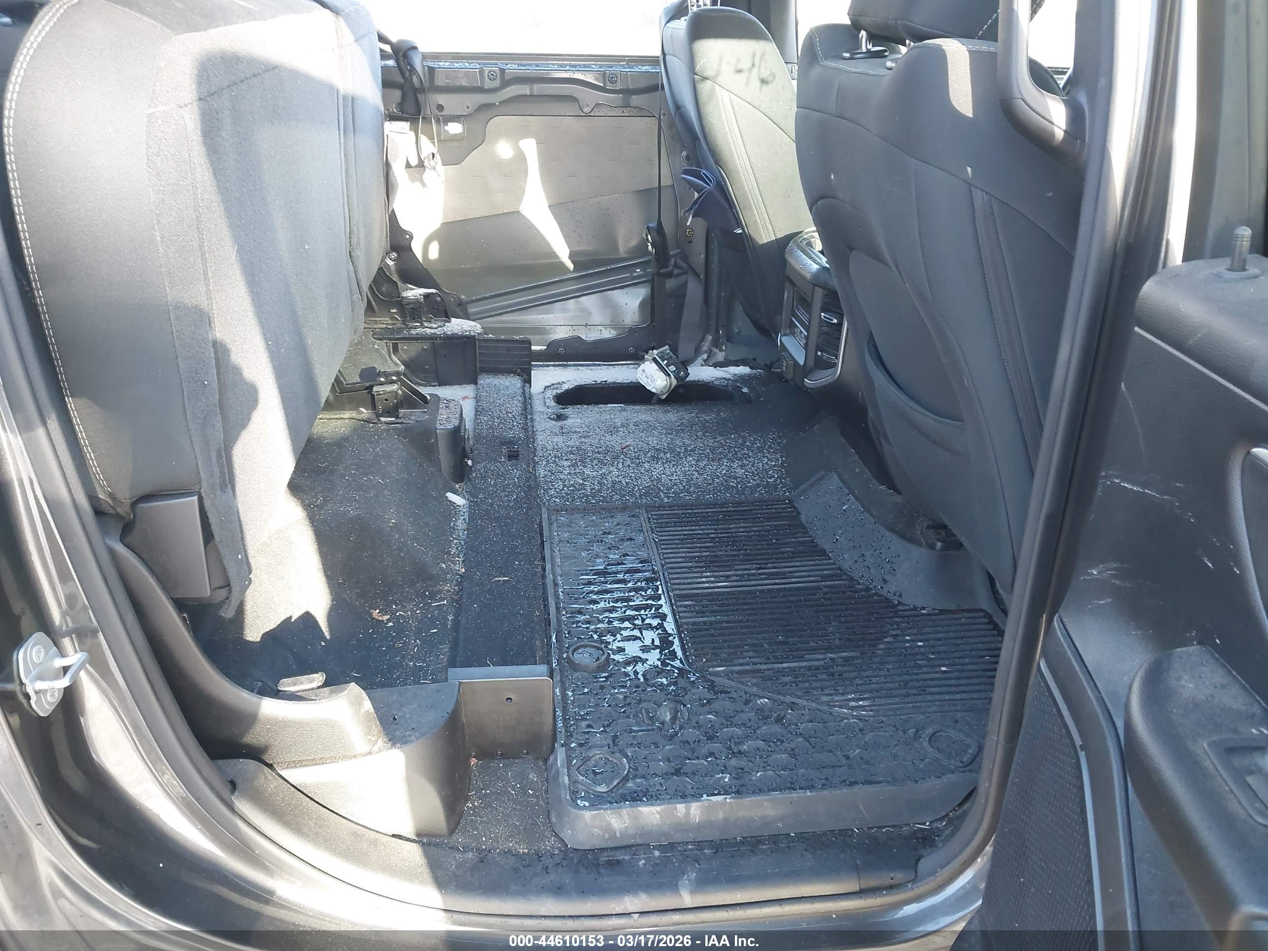 RAM 1500 image 8