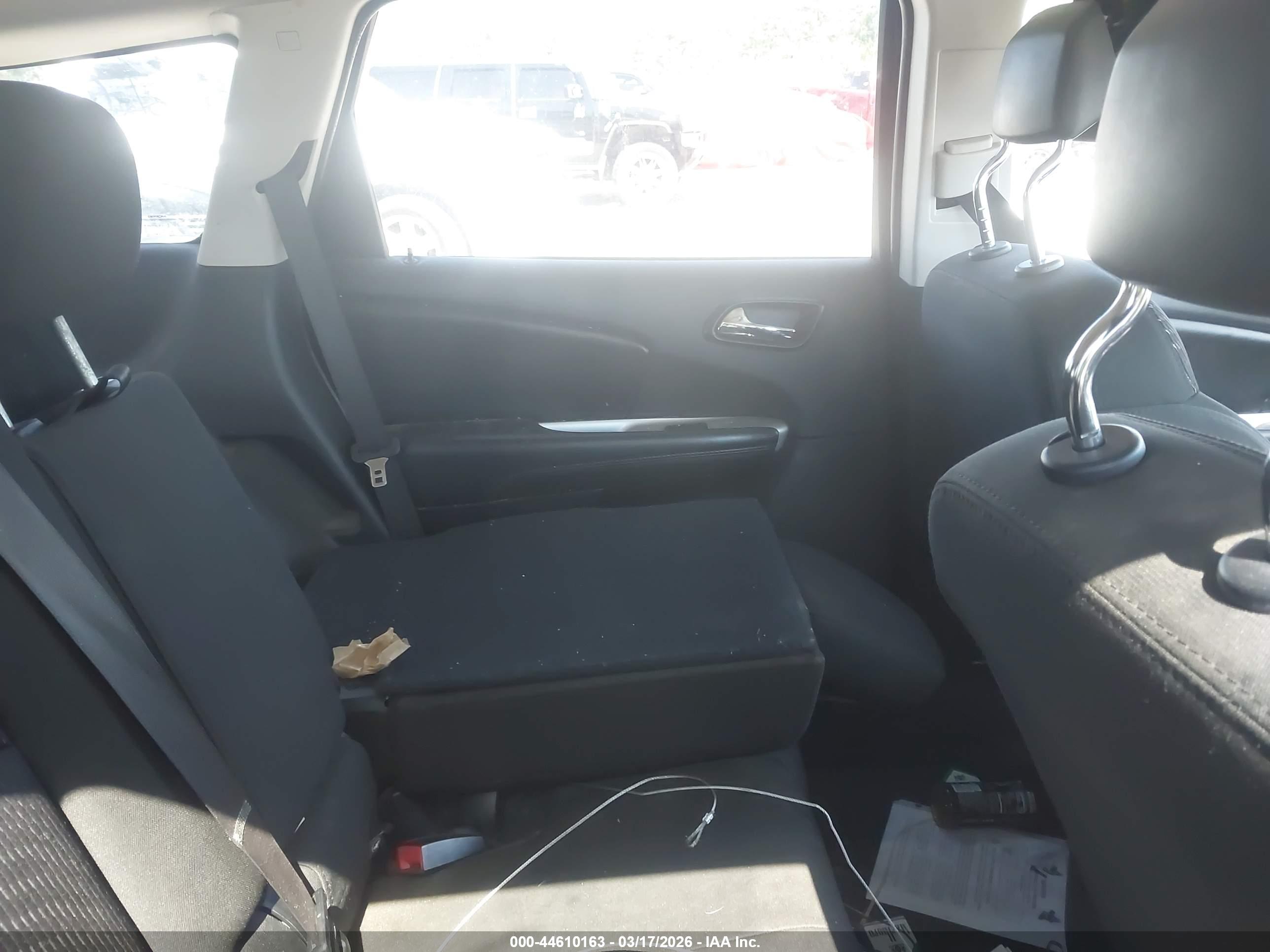 DODGE JOURNEY image 8
