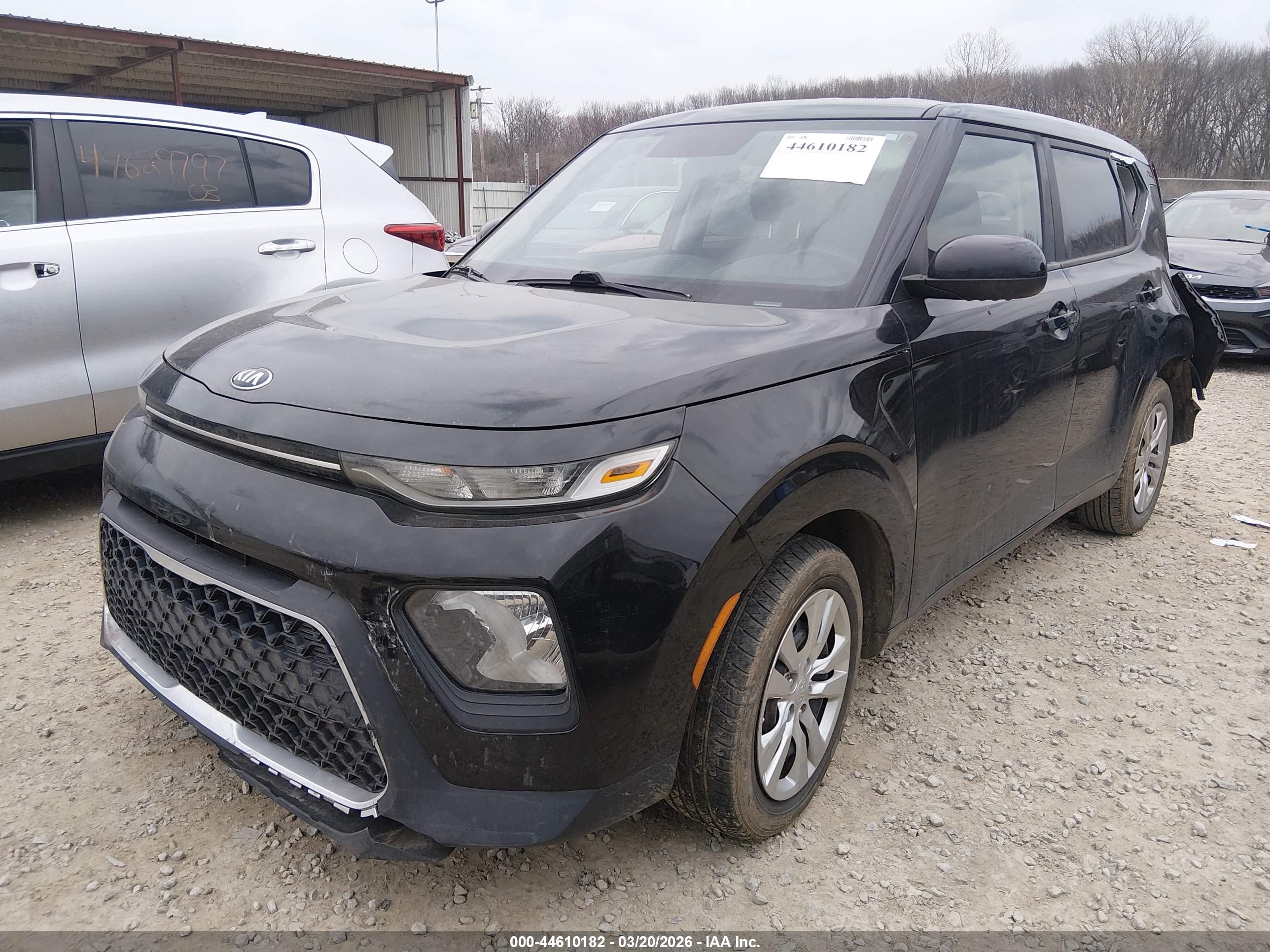 KIA SOUL image 2