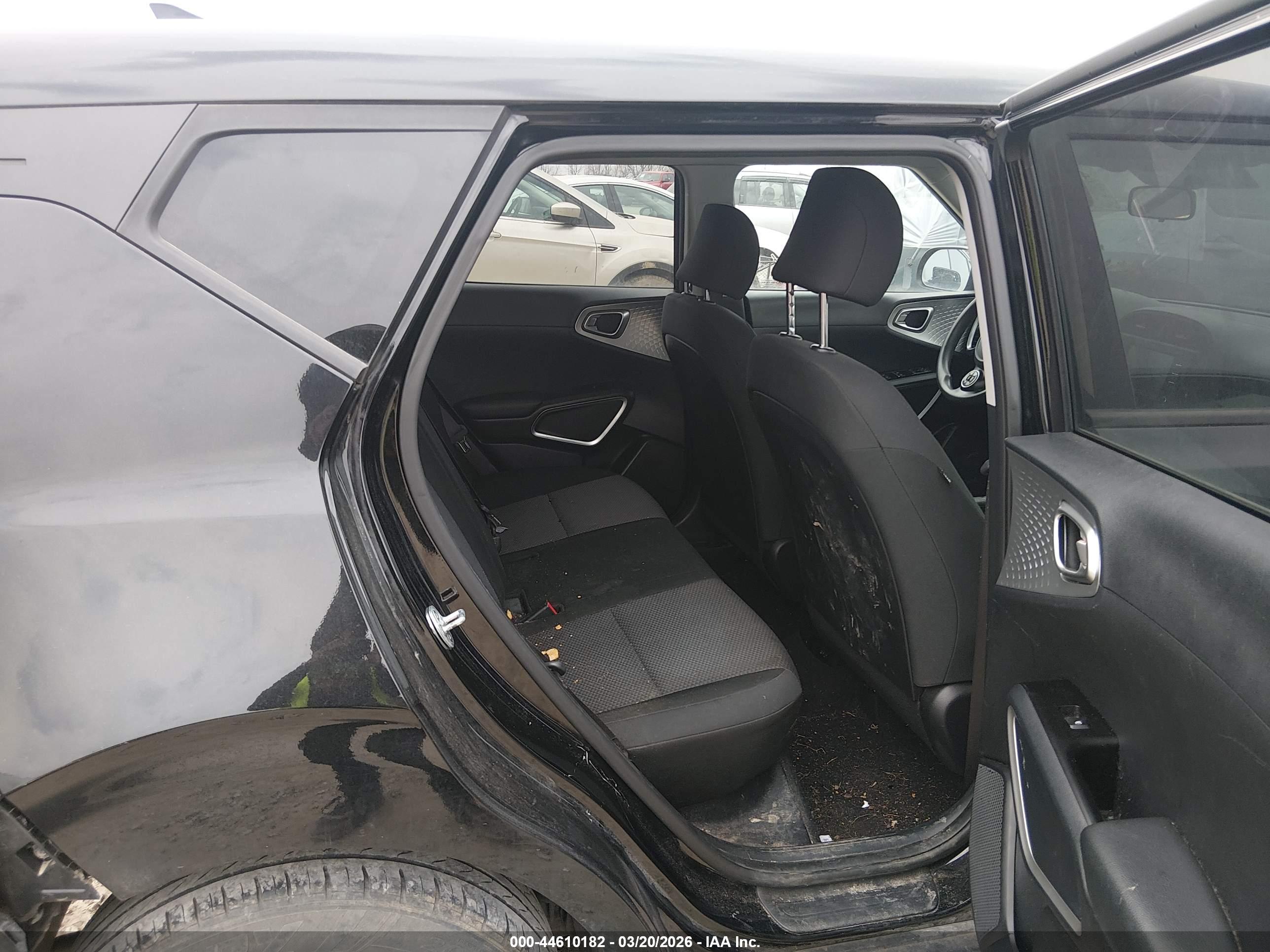 KIA SOUL image 8
