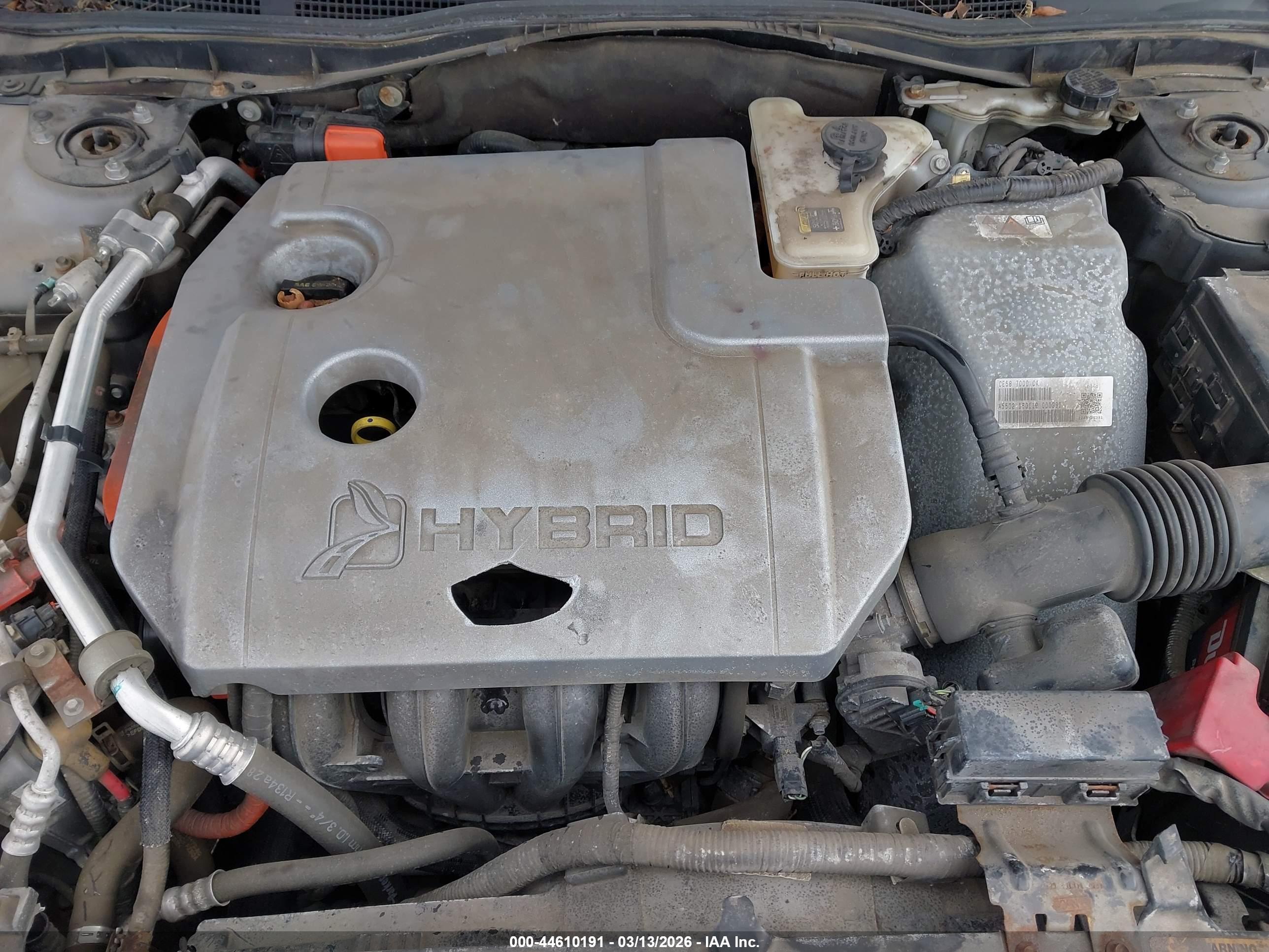 FORD FUSION image 10