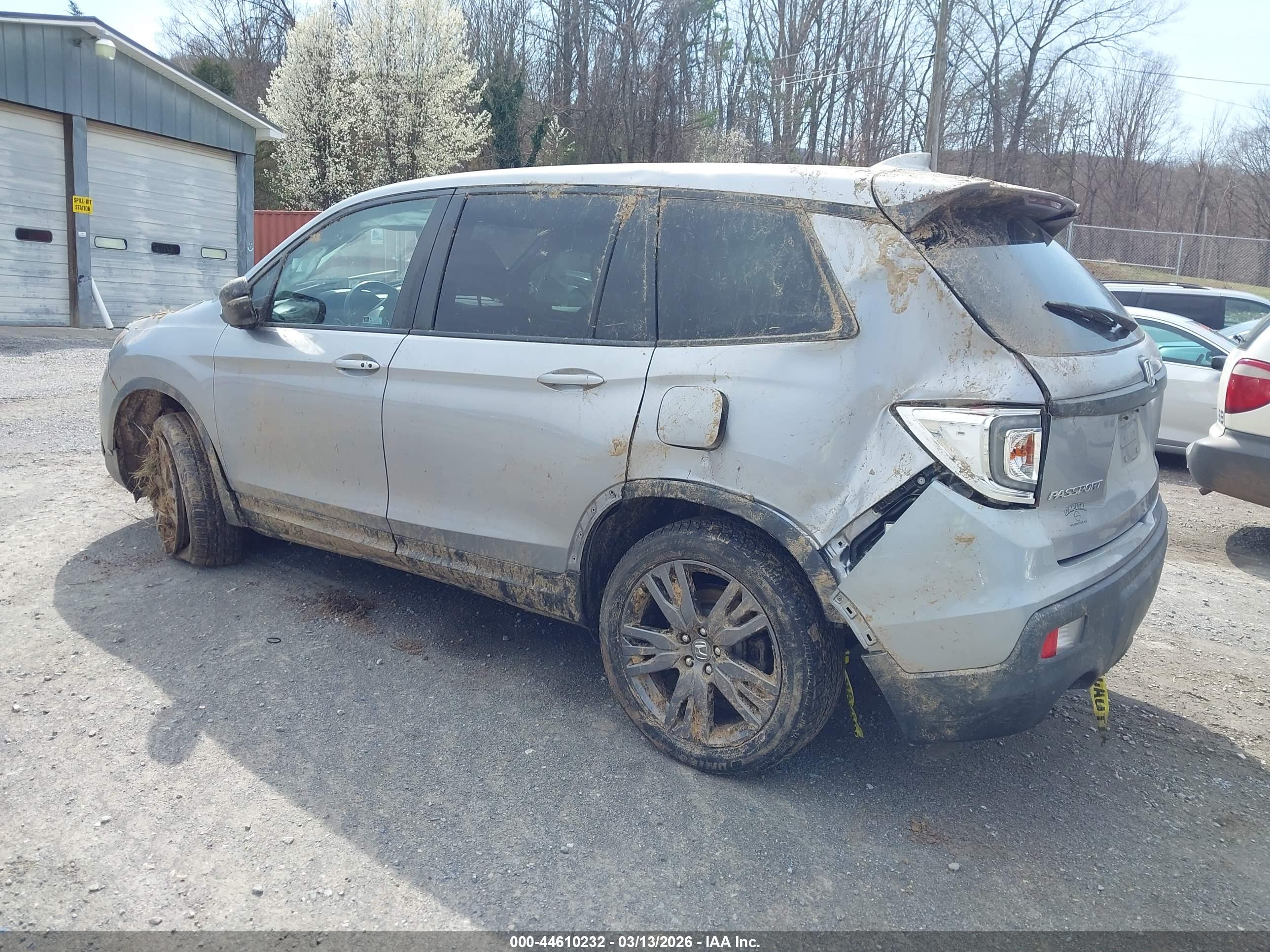 HONDA PASSPORT image 3