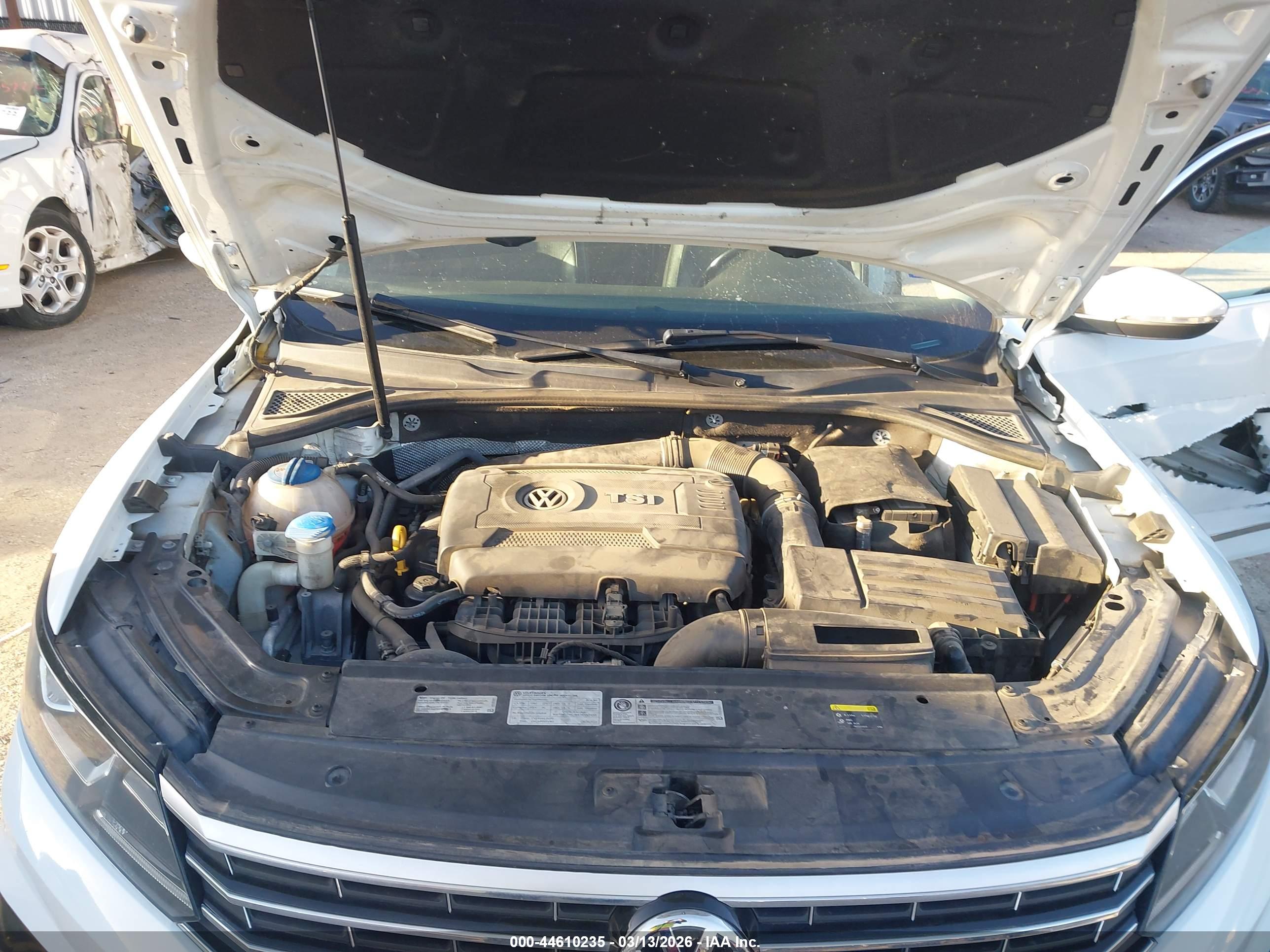 VOLKSWAGEN PASSAT image 10