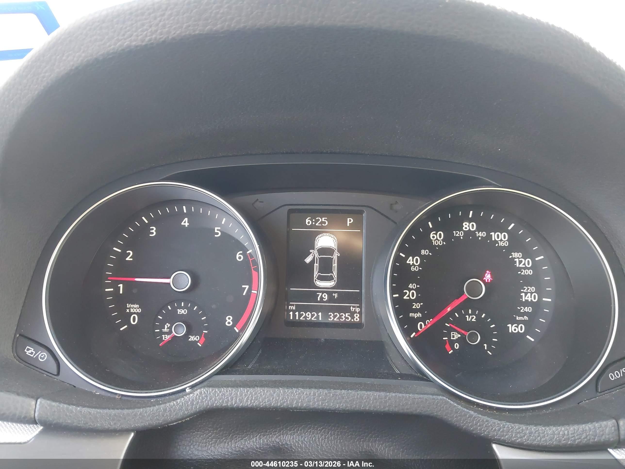 VOLKSWAGEN PASSAT image 7