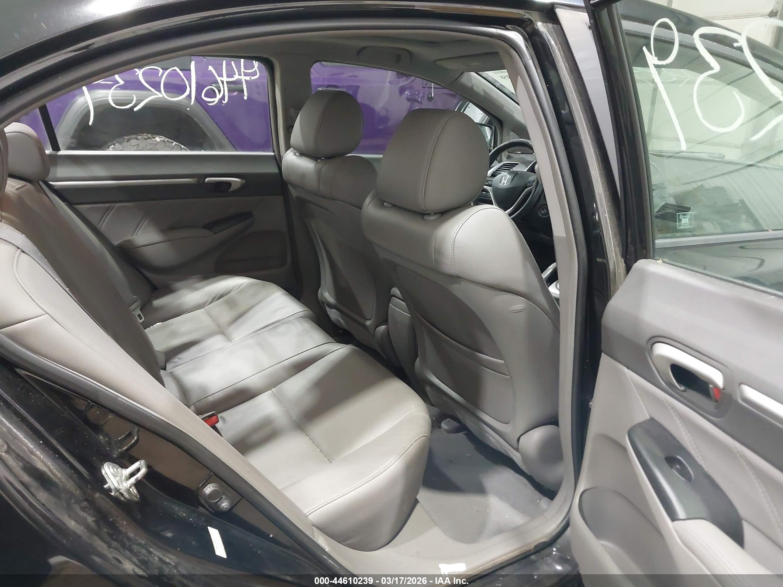 HONDA CIVIC image 8