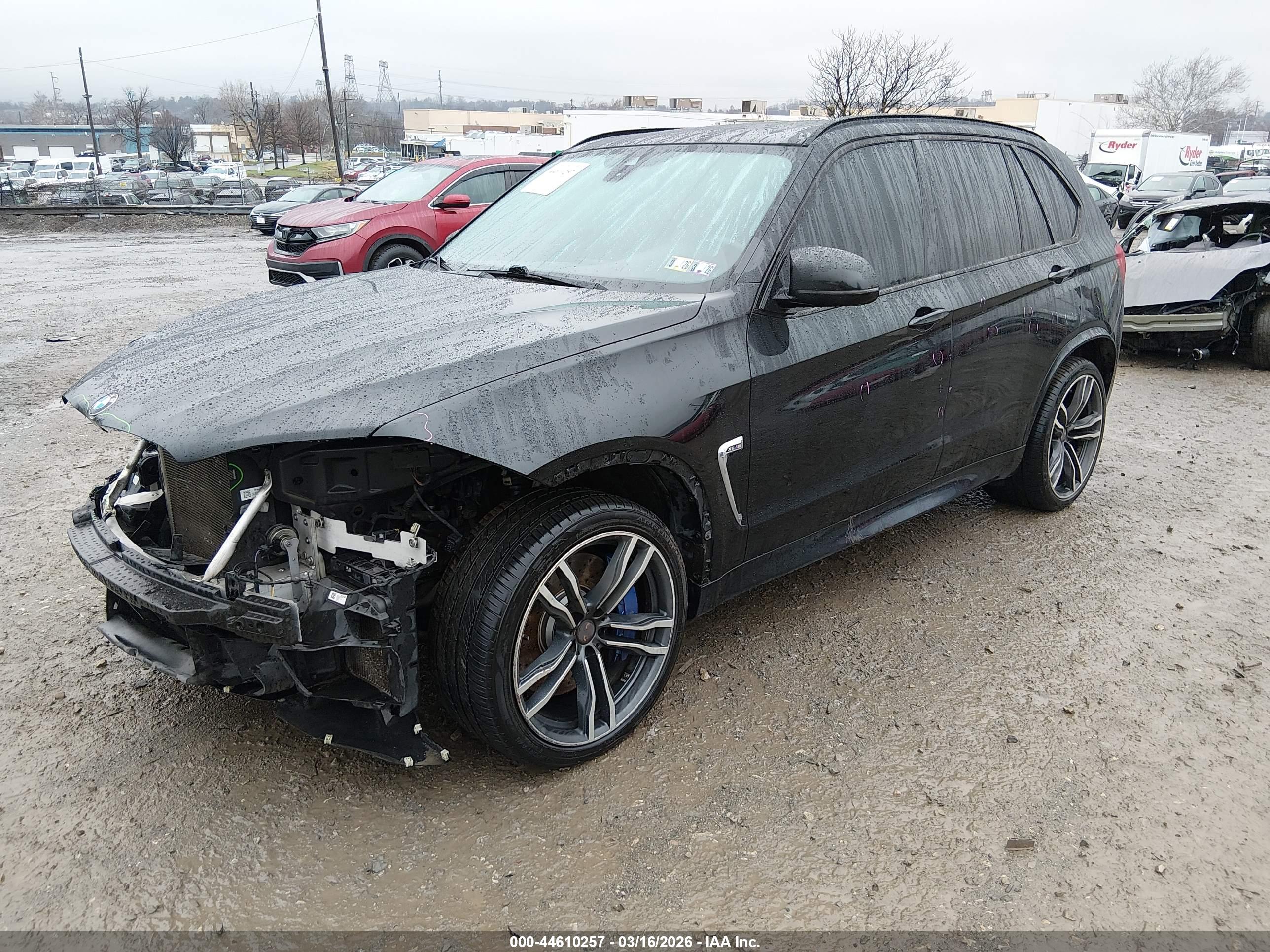 BMW X5 image 2