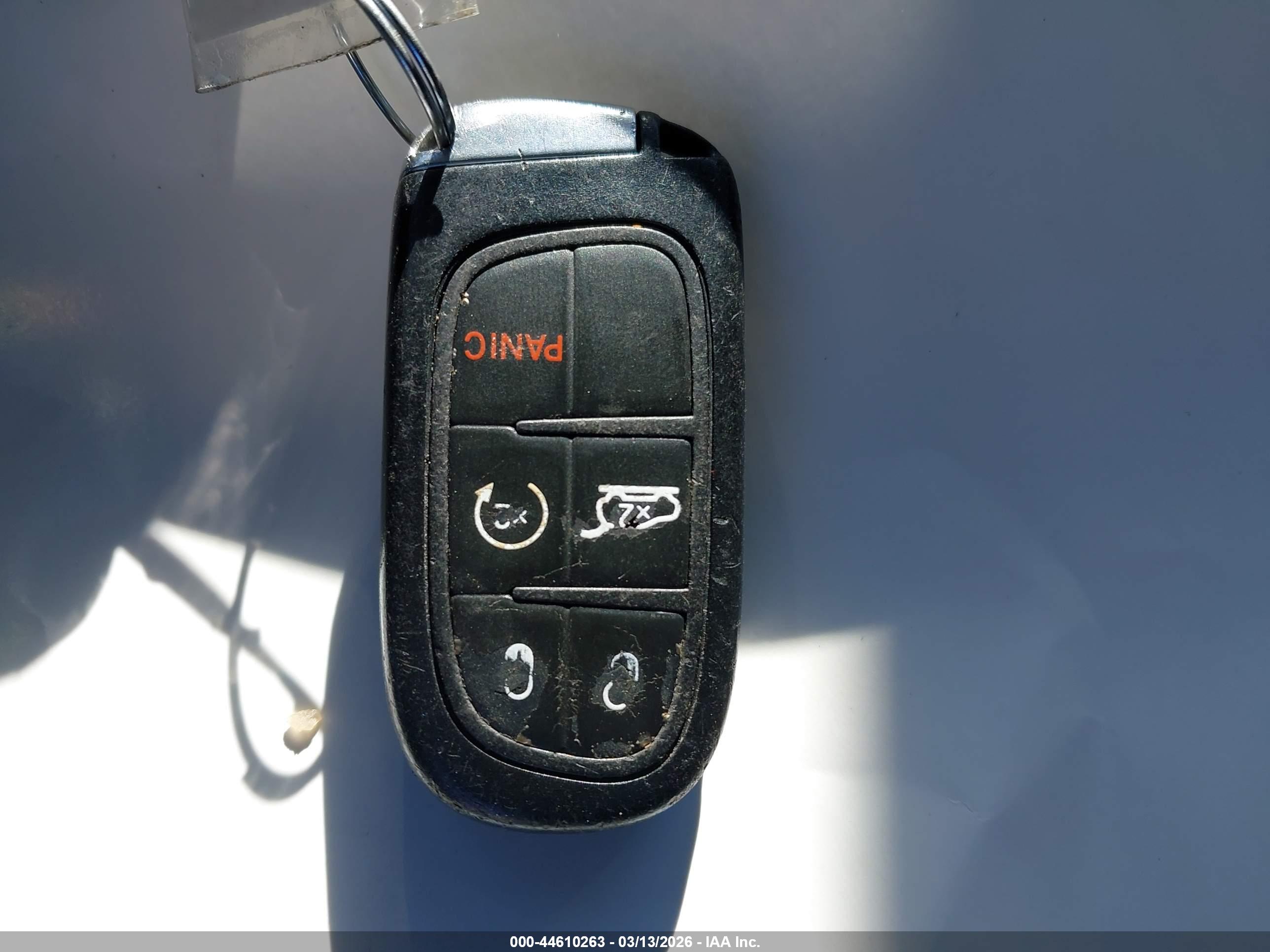 JEEP CHEROKEE image 11