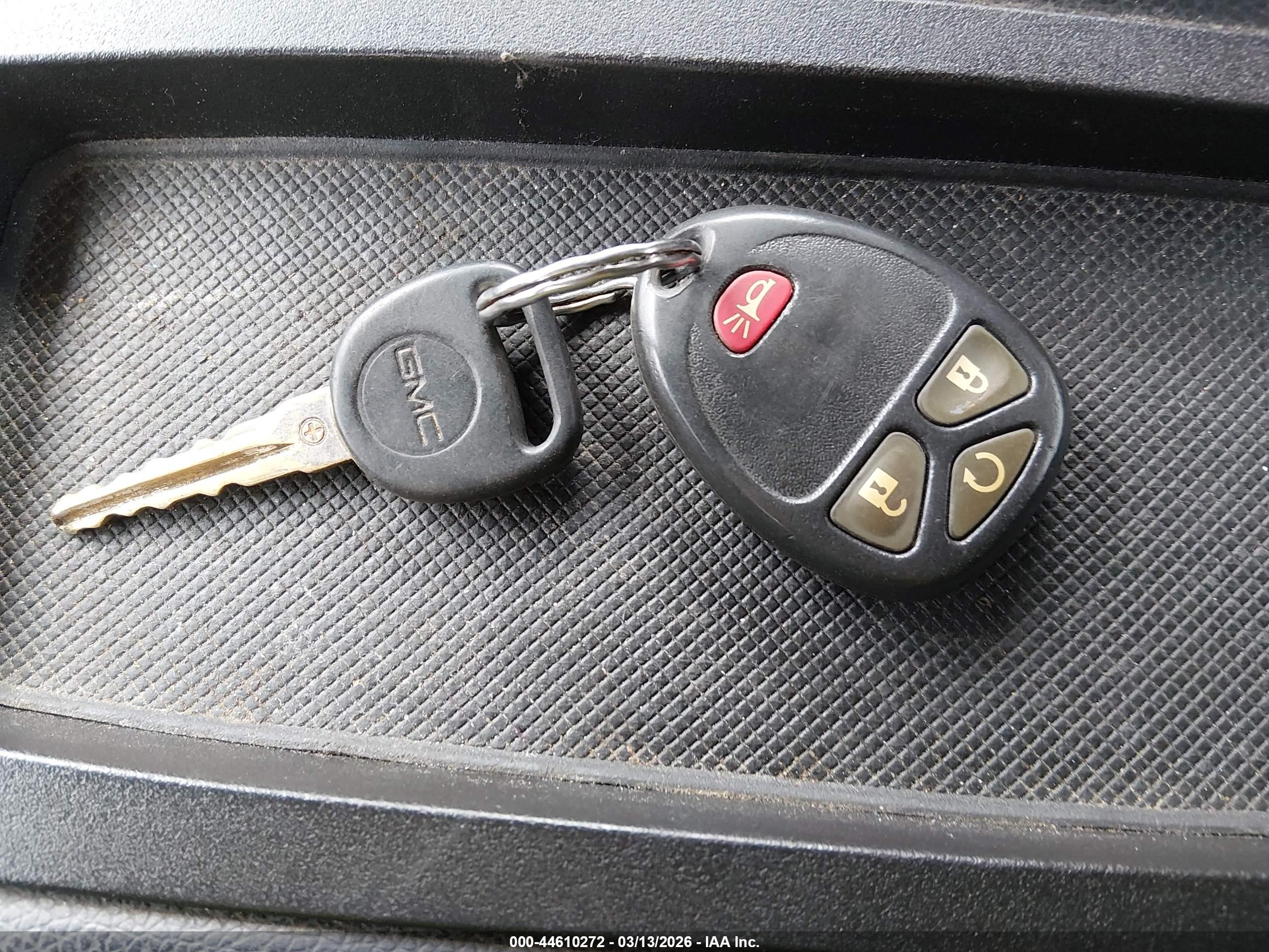 GMC SIERRA image 11