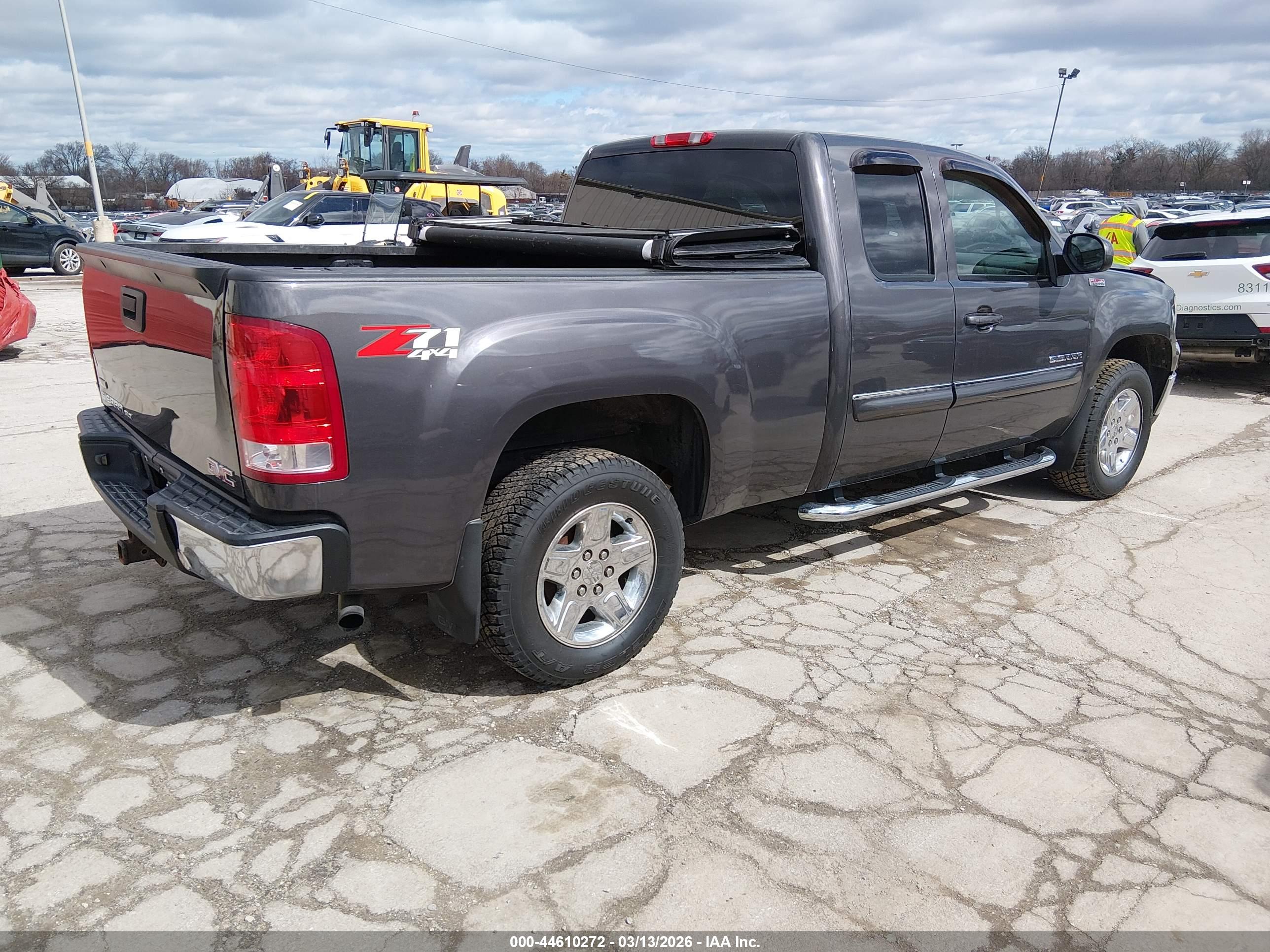 GMC SIERRA image 4