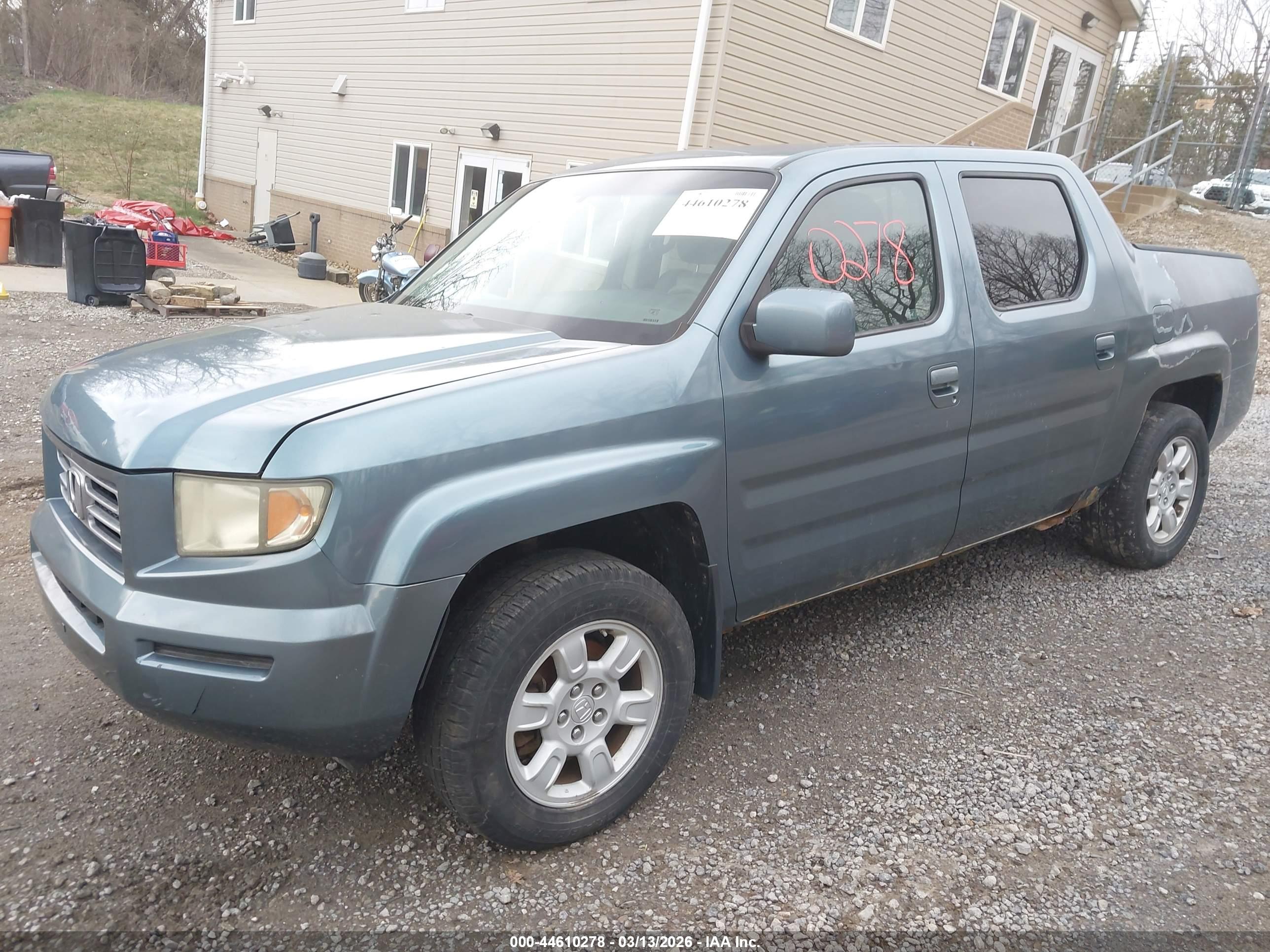 HONDA RIDGELINE image 2