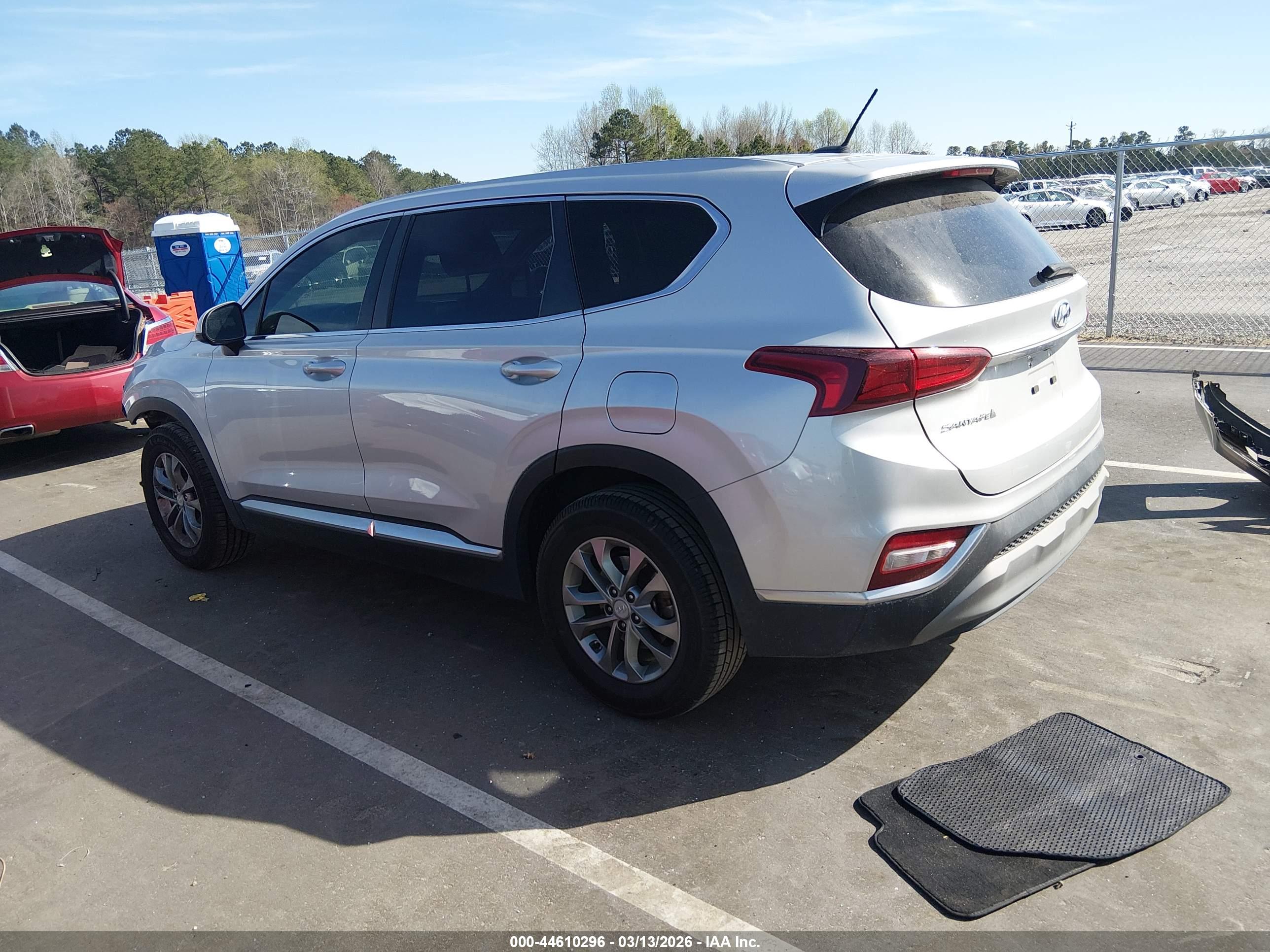 HYUNDAI SANTA image 3