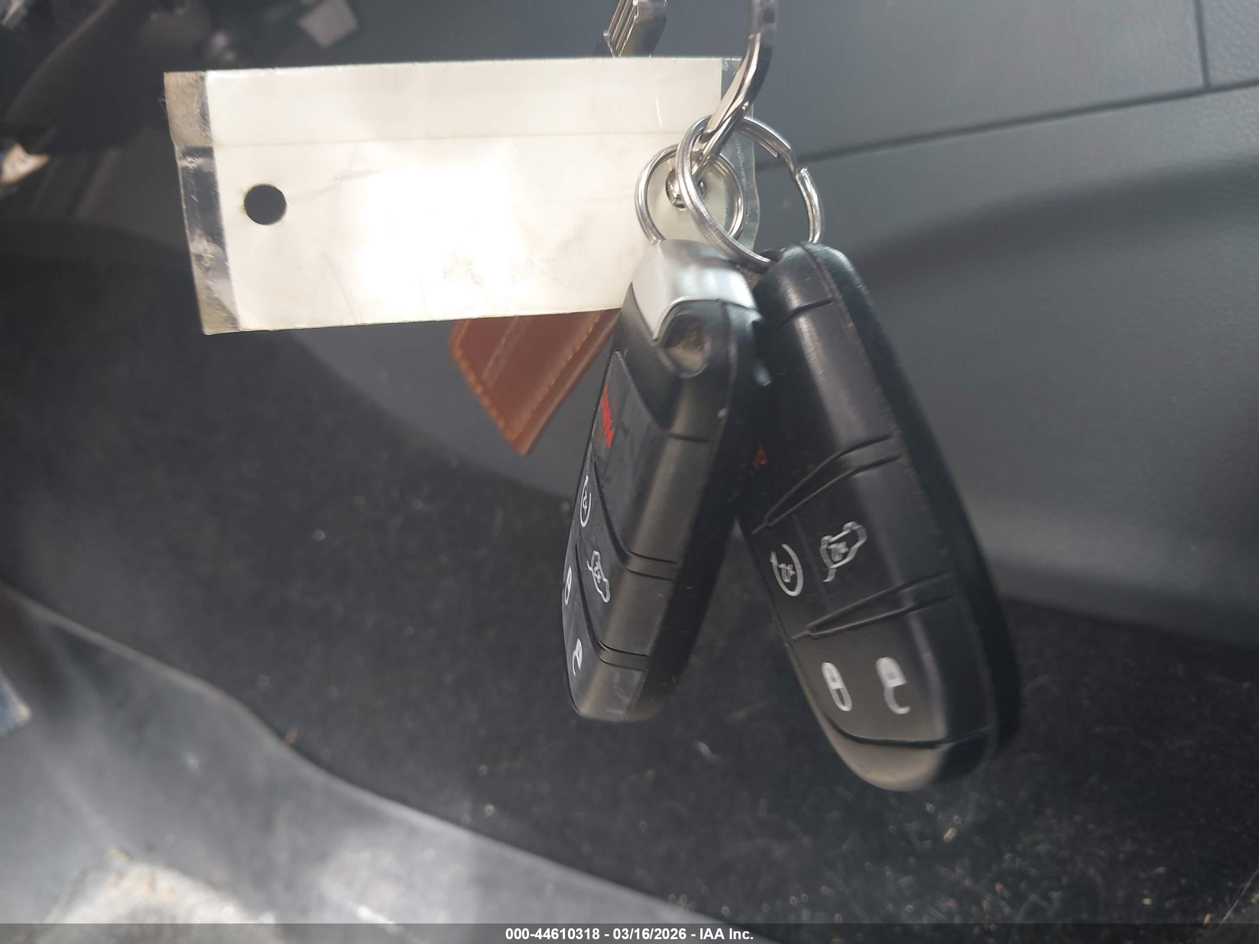 JEEP GRAND image 11