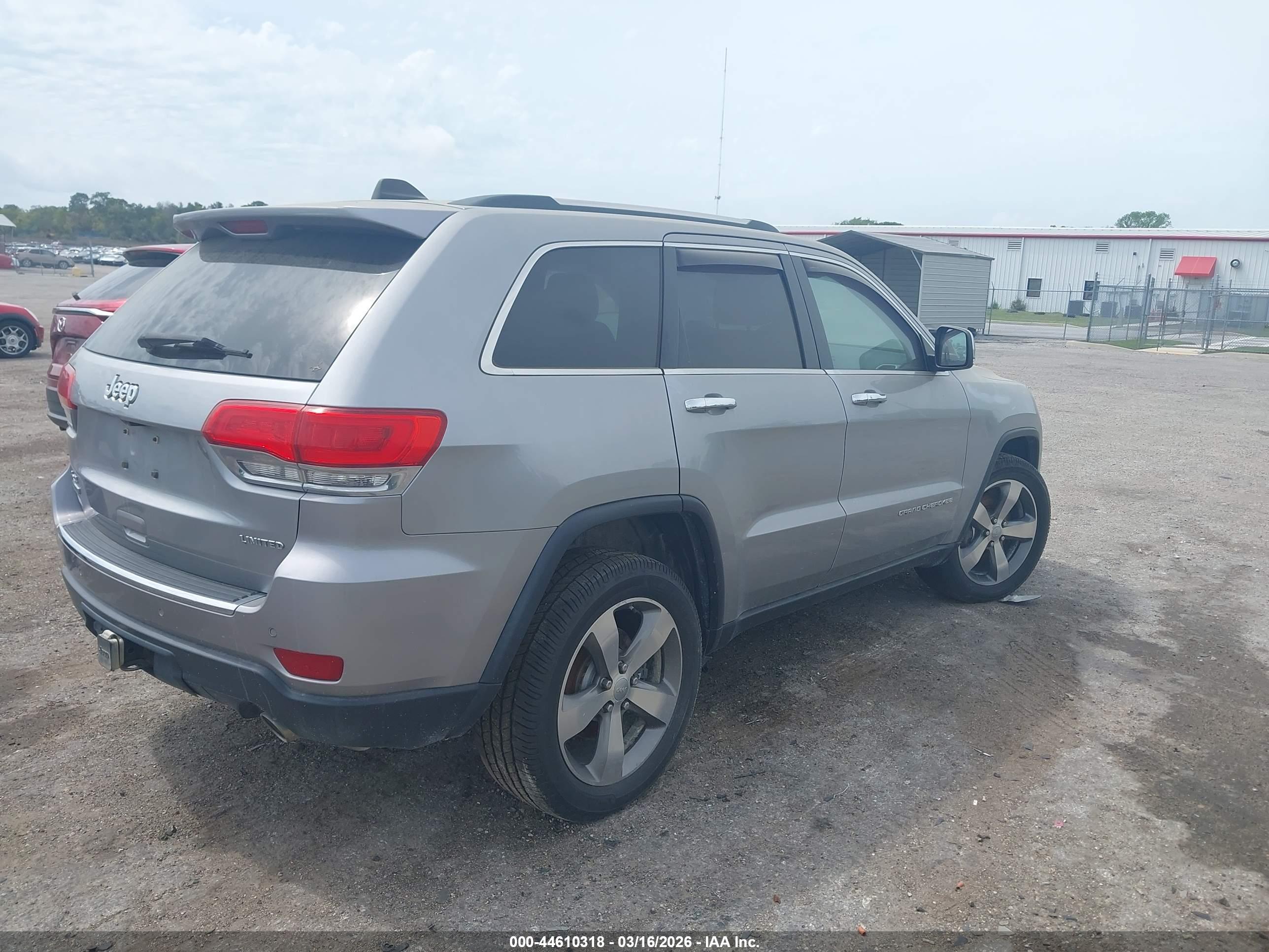 JEEP GRAND image 4