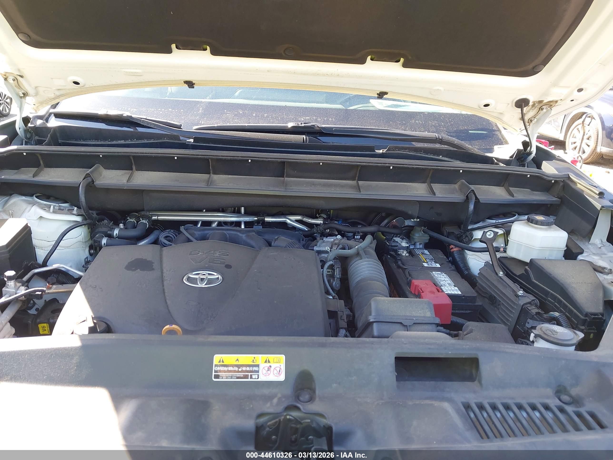 TOYOTA HIGHLANDER image 10