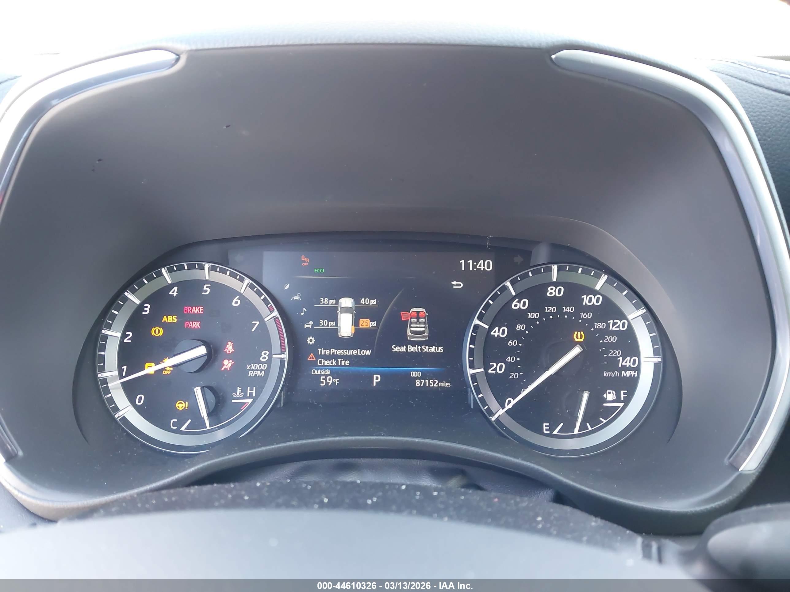 TOYOTA HIGHLANDER image 7
