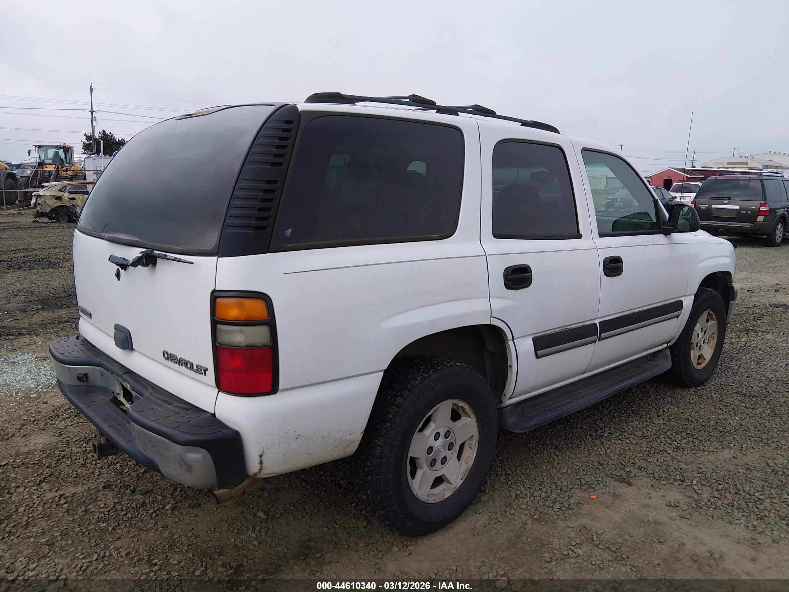 CHEVROLET TAHOE image 4