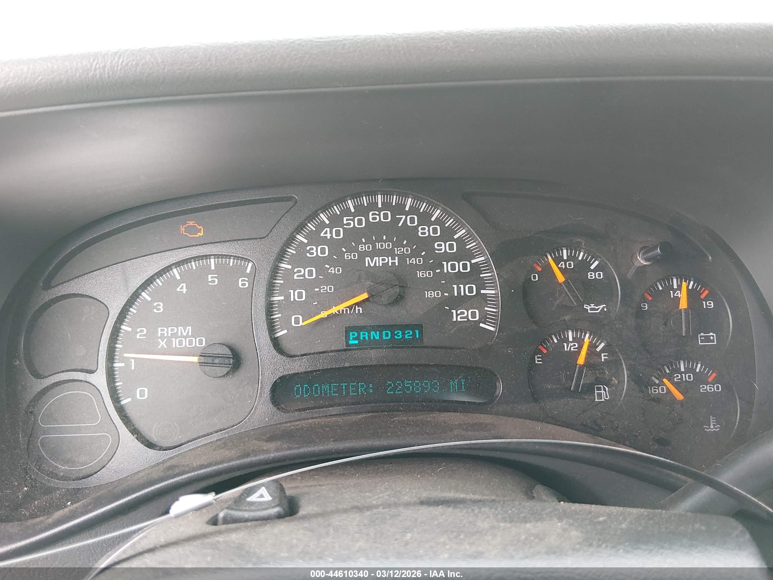 CHEVROLET TAHOE image 7