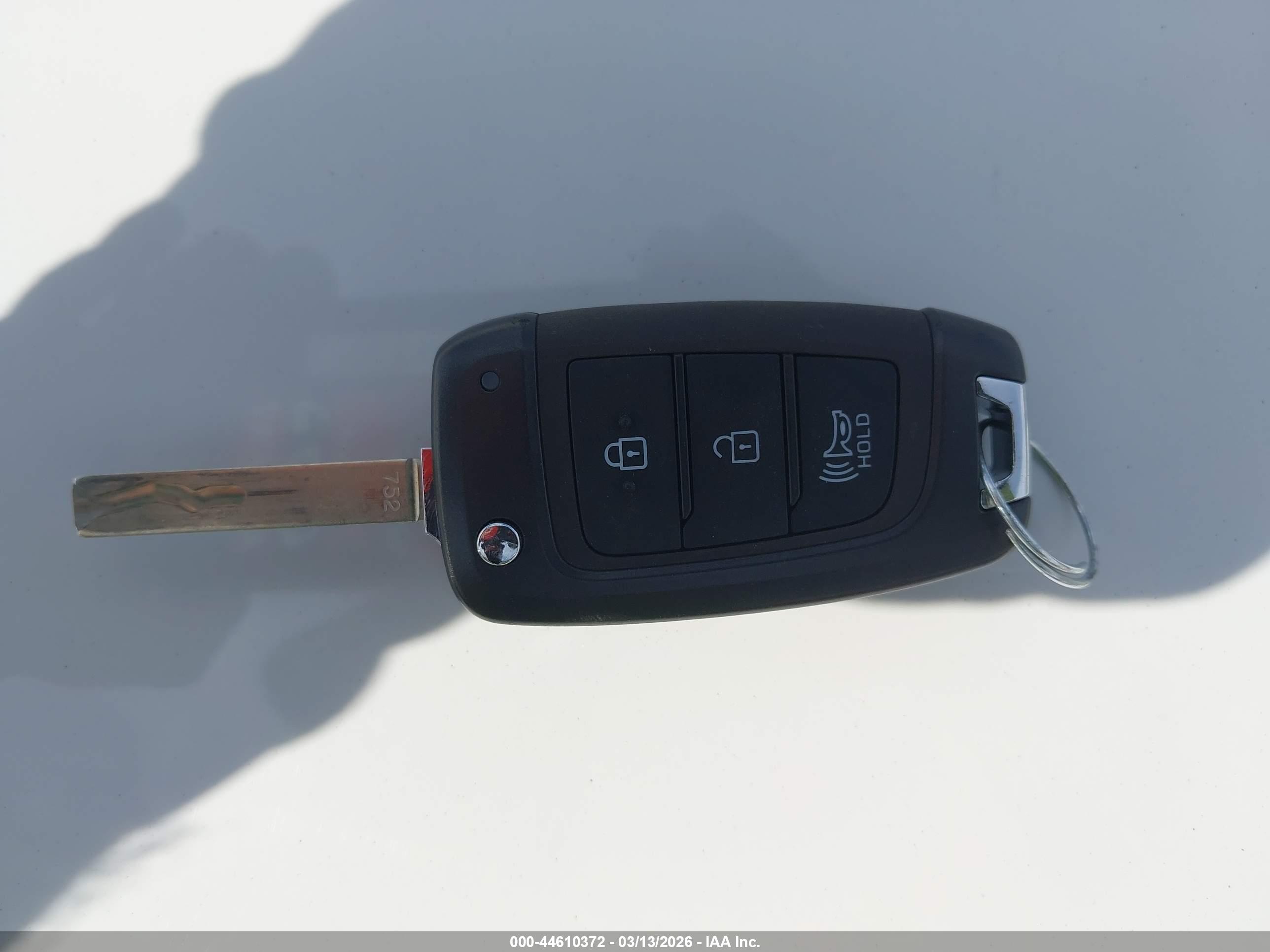 HYUNDAI VENUE image 11