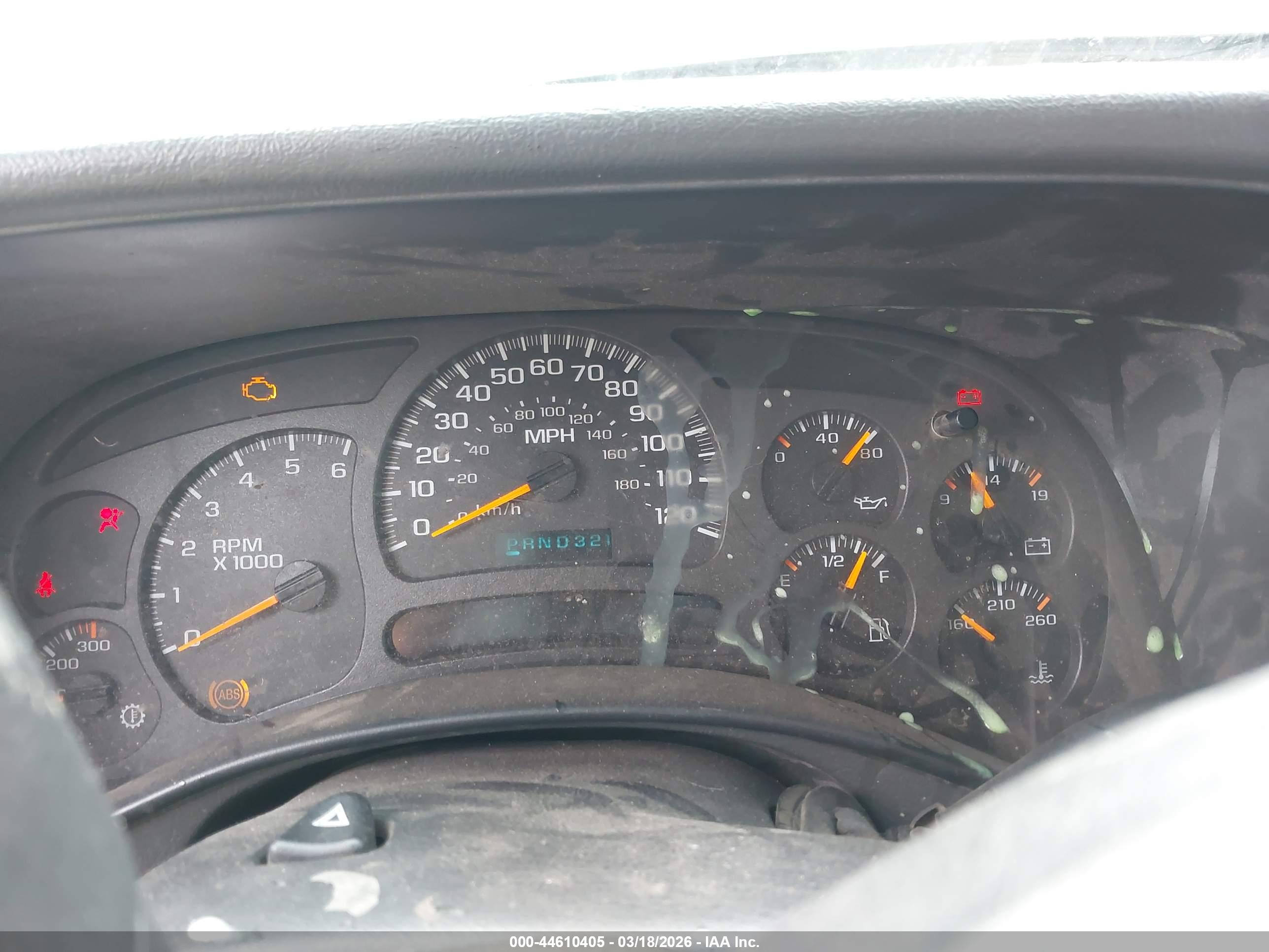 CHEVROLET SILVERADO image 7