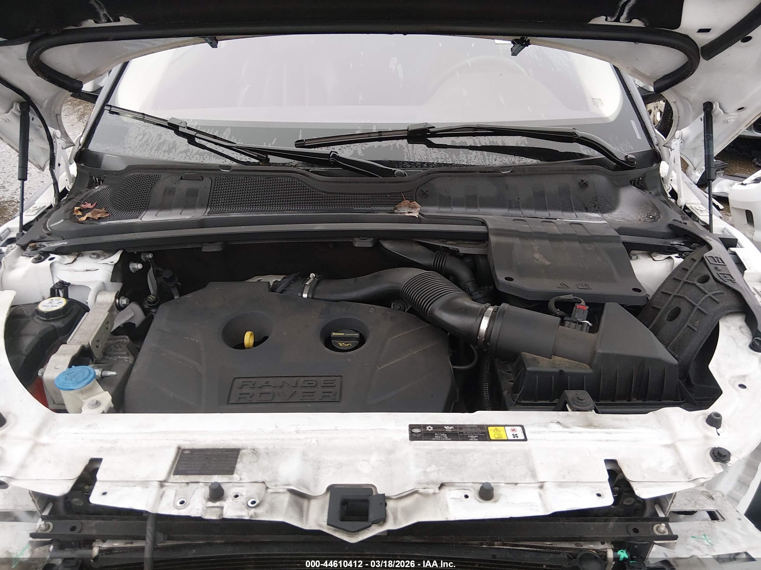 LAND ROVER image 10