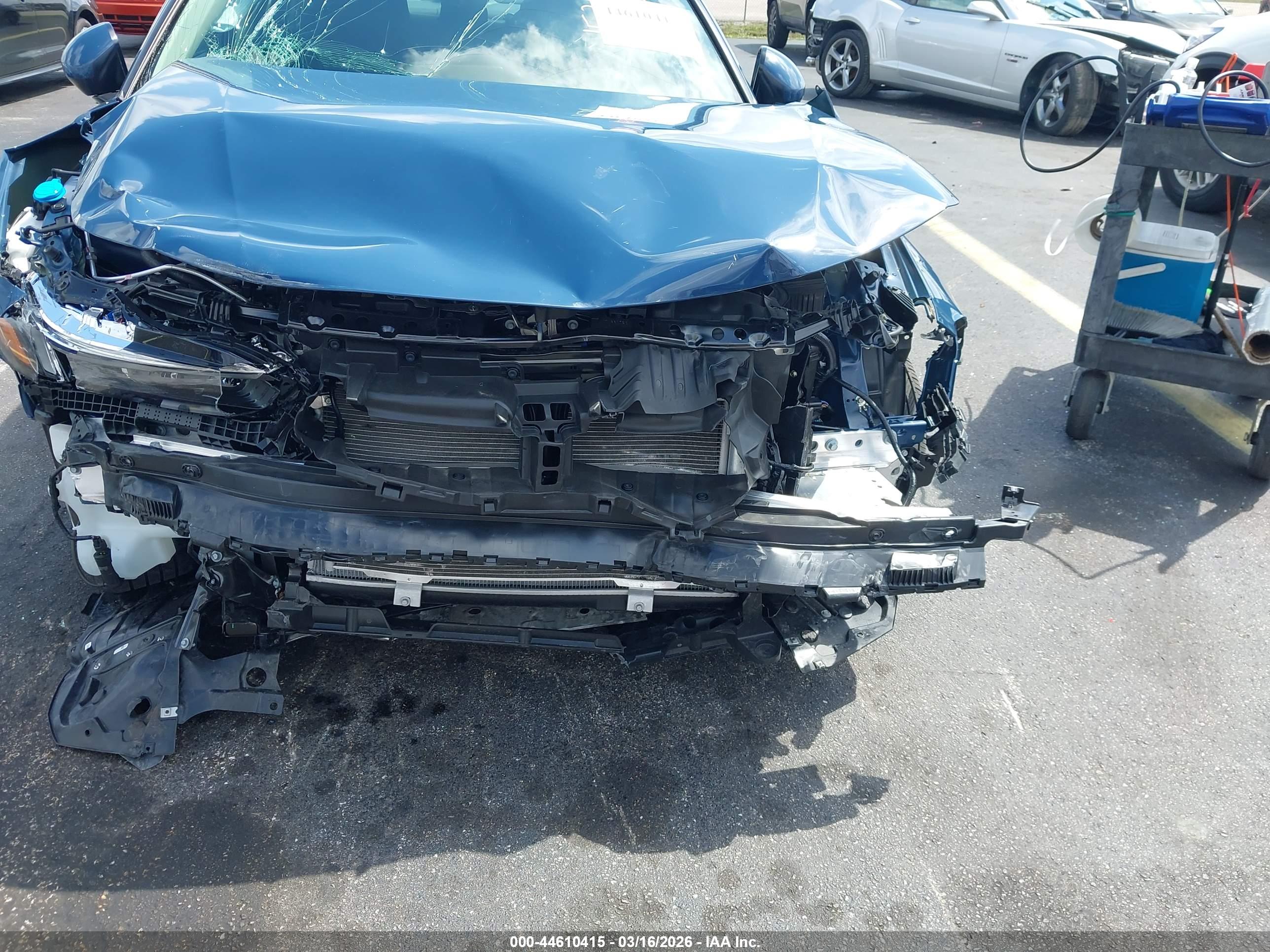 HONDA CIVIC image 6