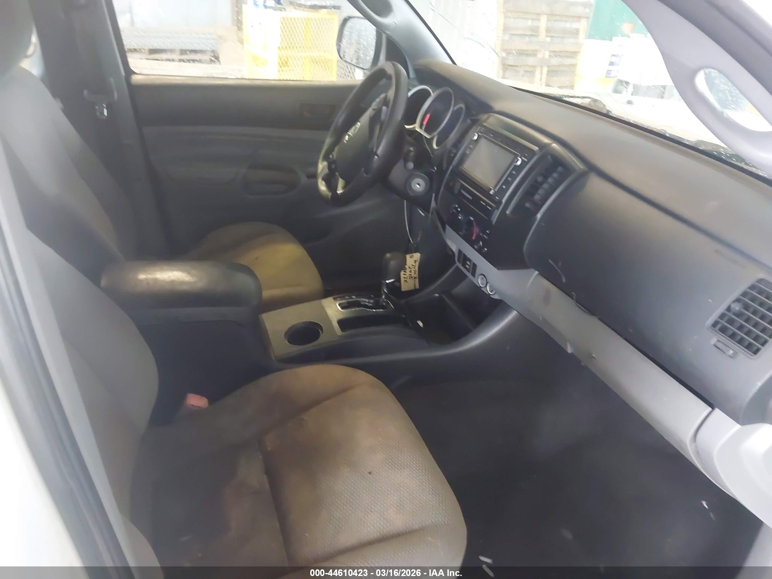 TOYOTA TACOMA image 5