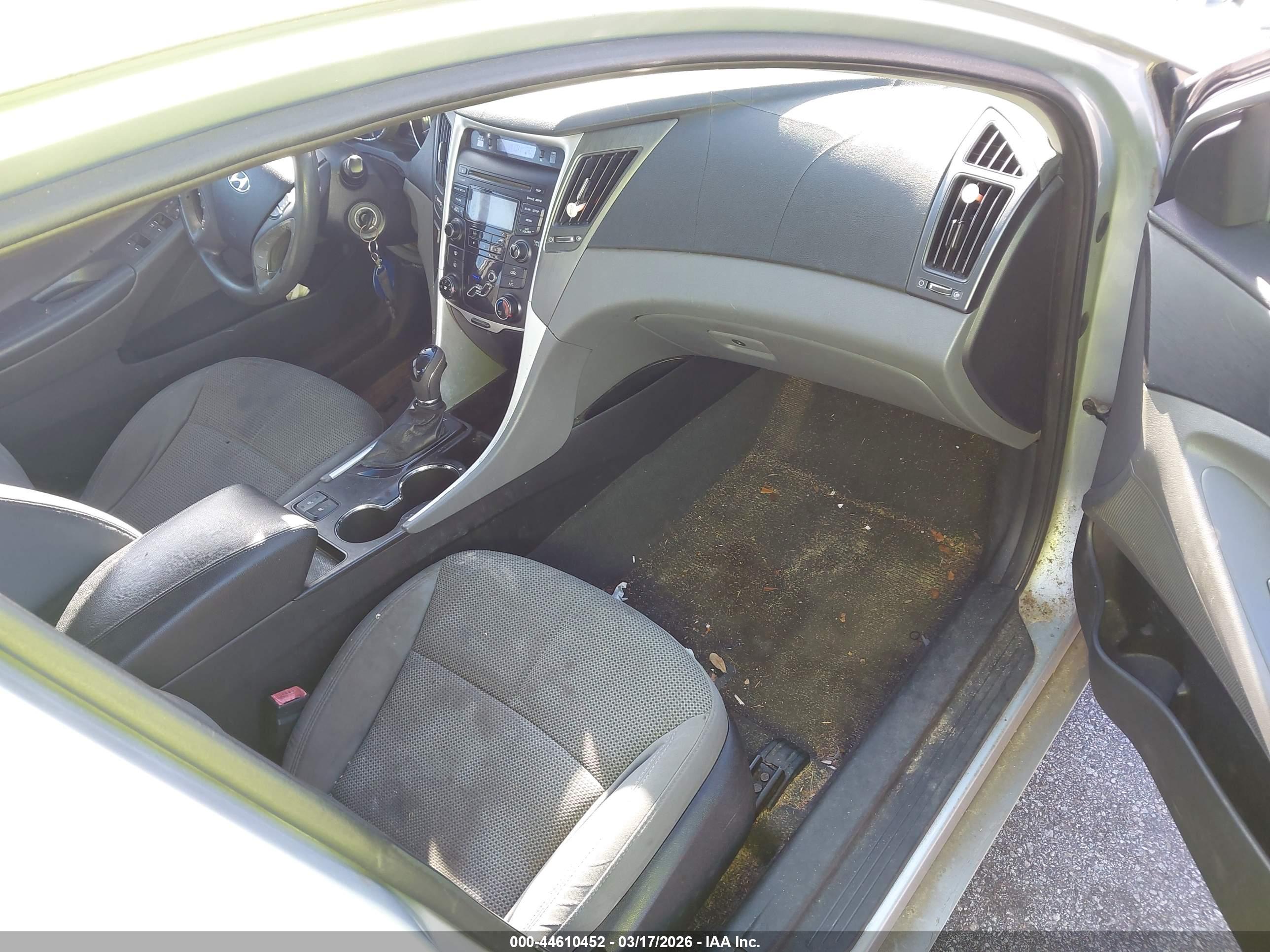 HYUNDAI SONATA image 5