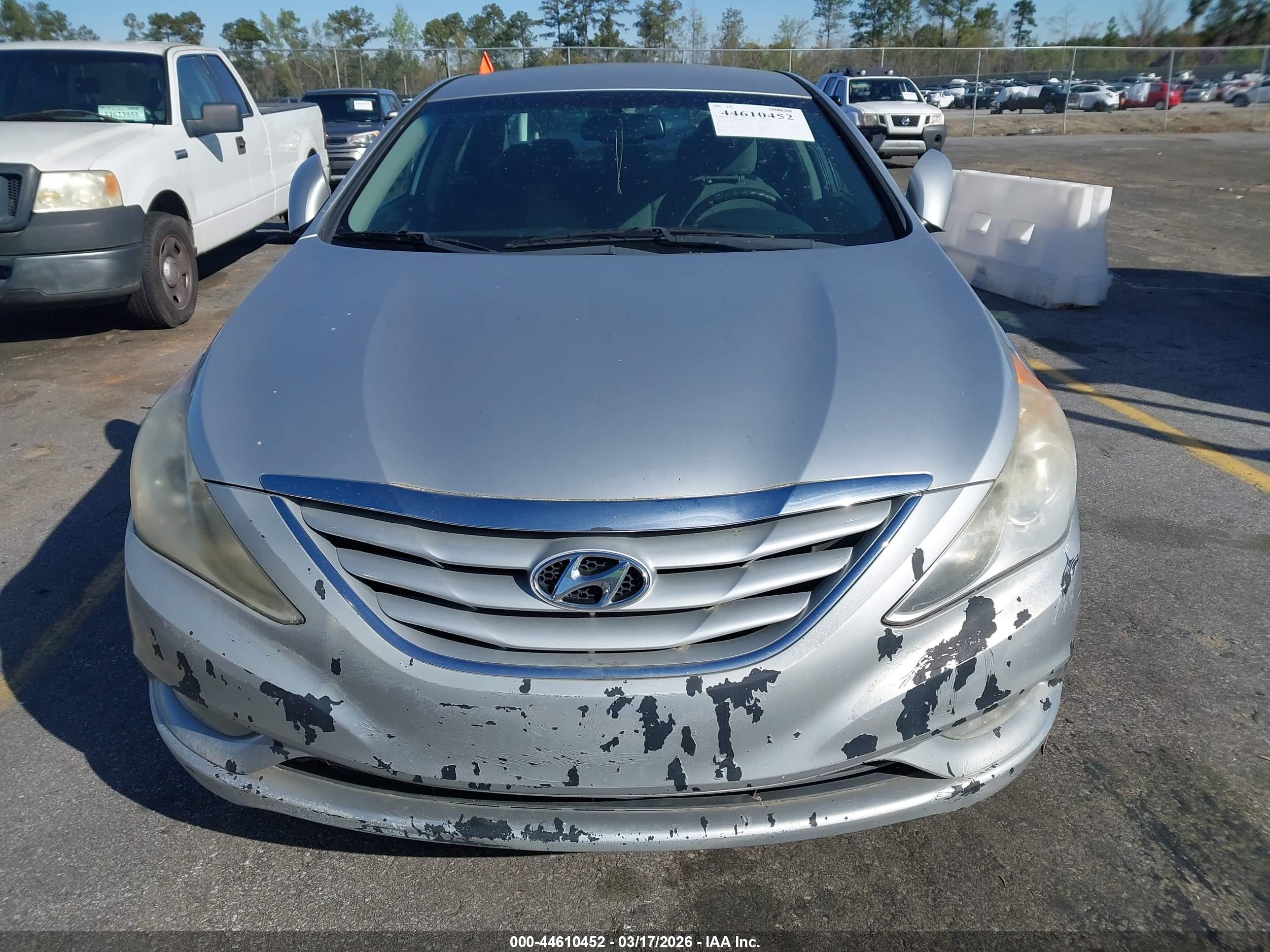 HYUNDAI SONATA image 6