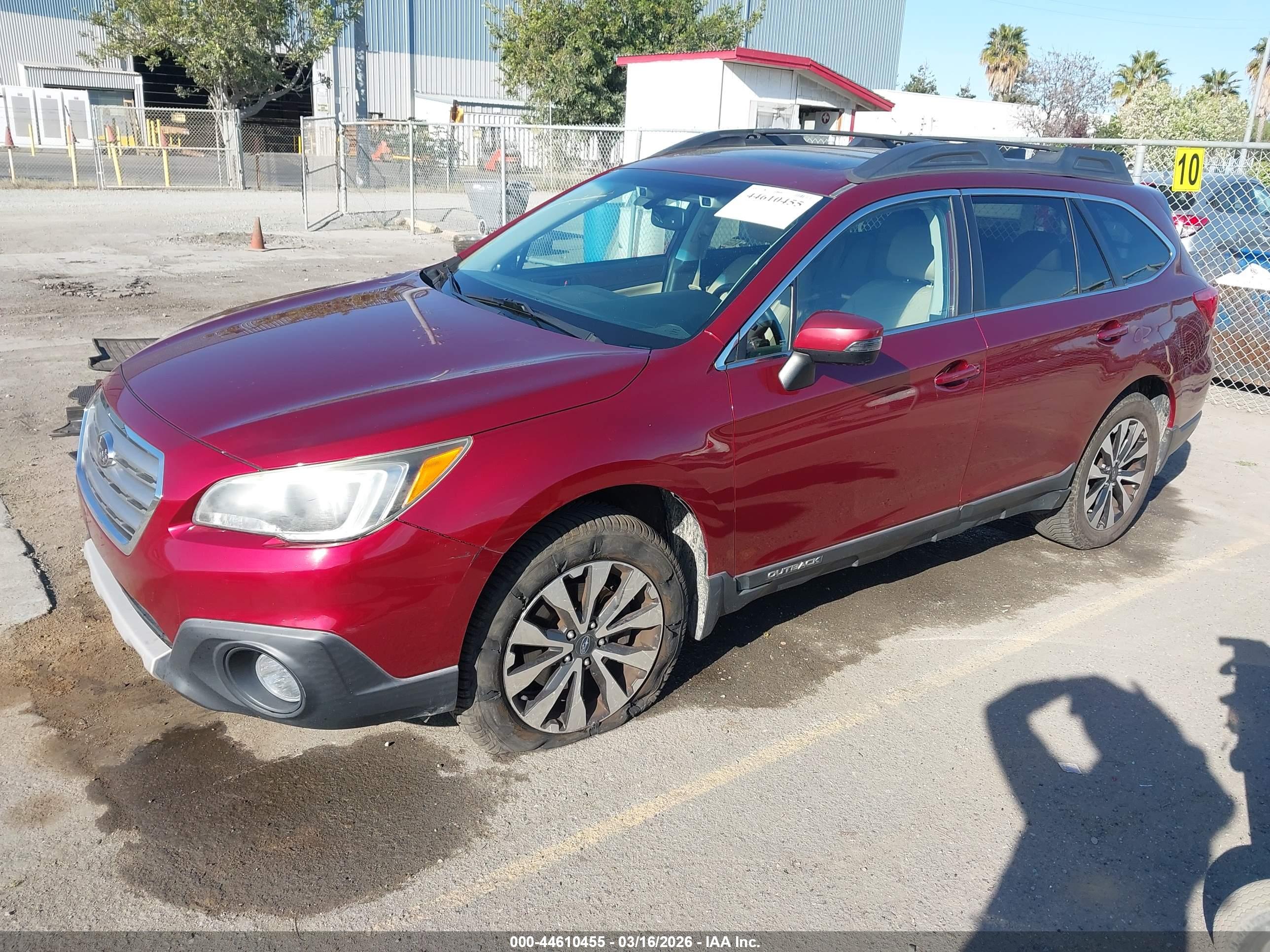 SUBARU OUTBACK image 2