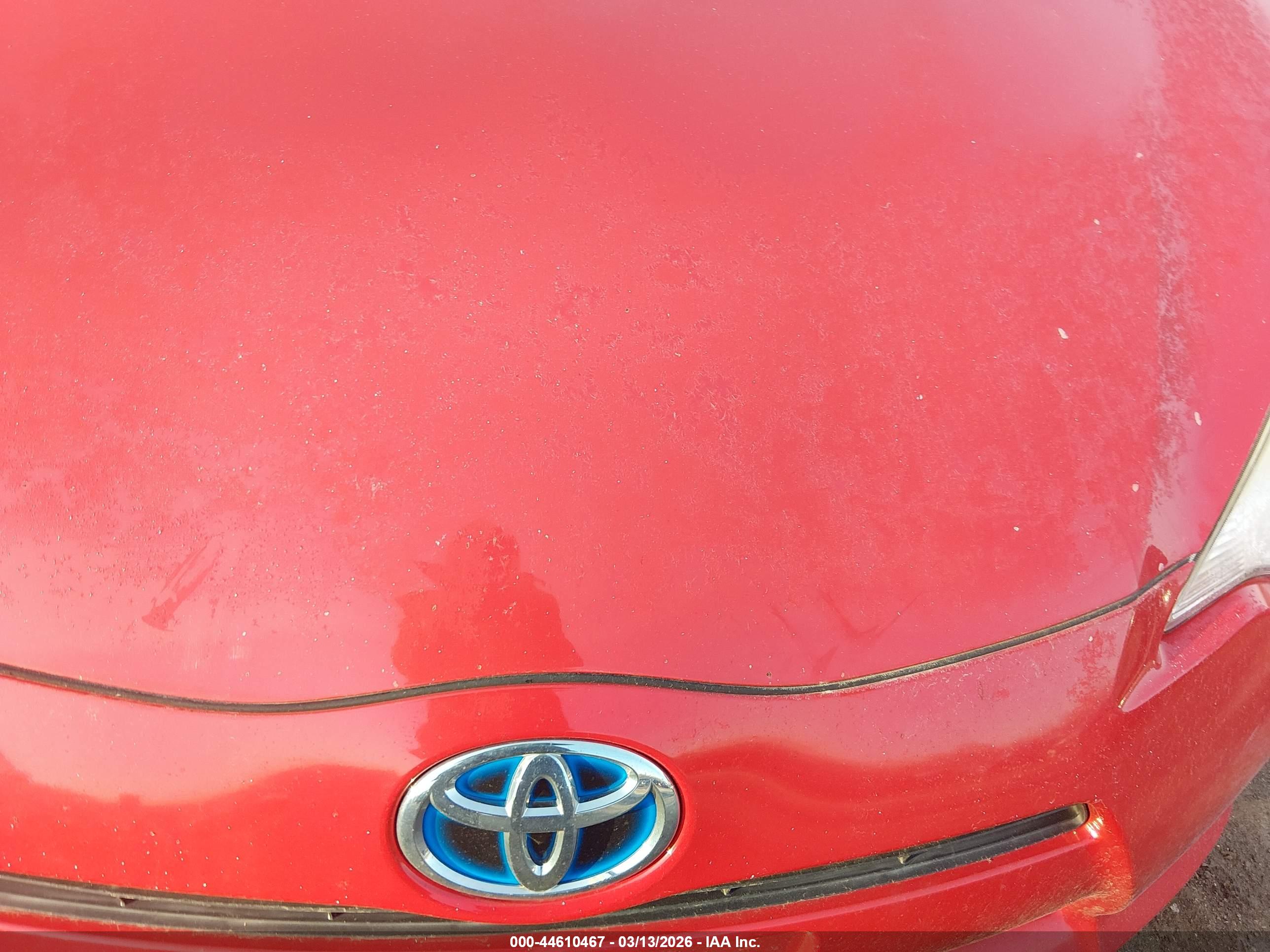 TOYOTA PRIUS image 10