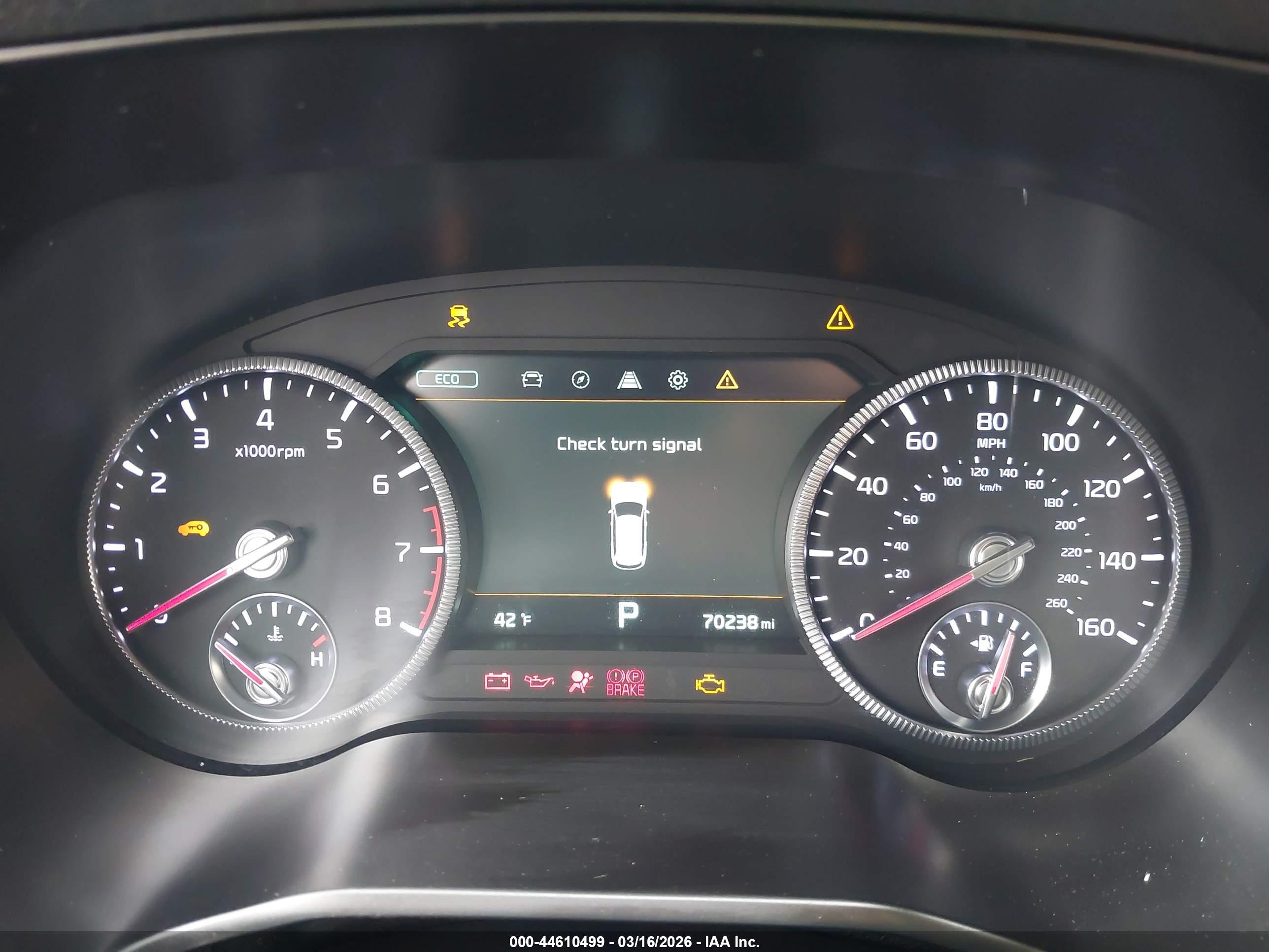 KIA TELLURIDE image 7