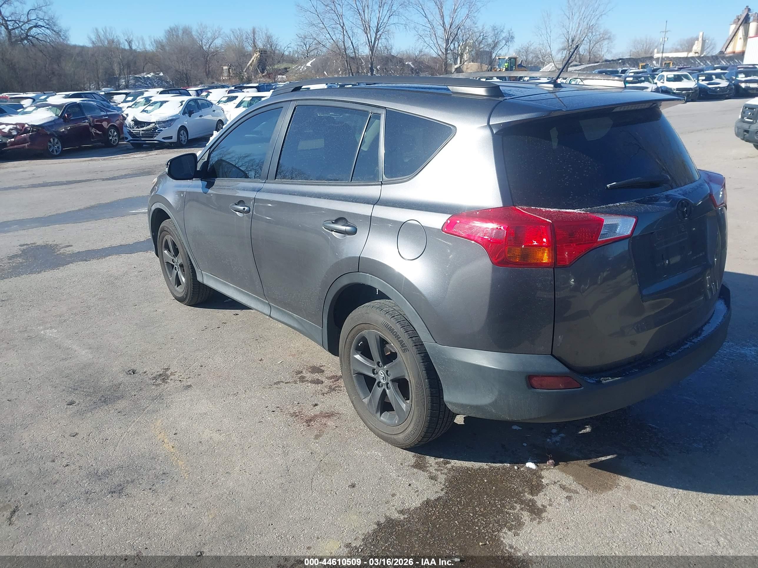 TOYOTA RAV4 image 3