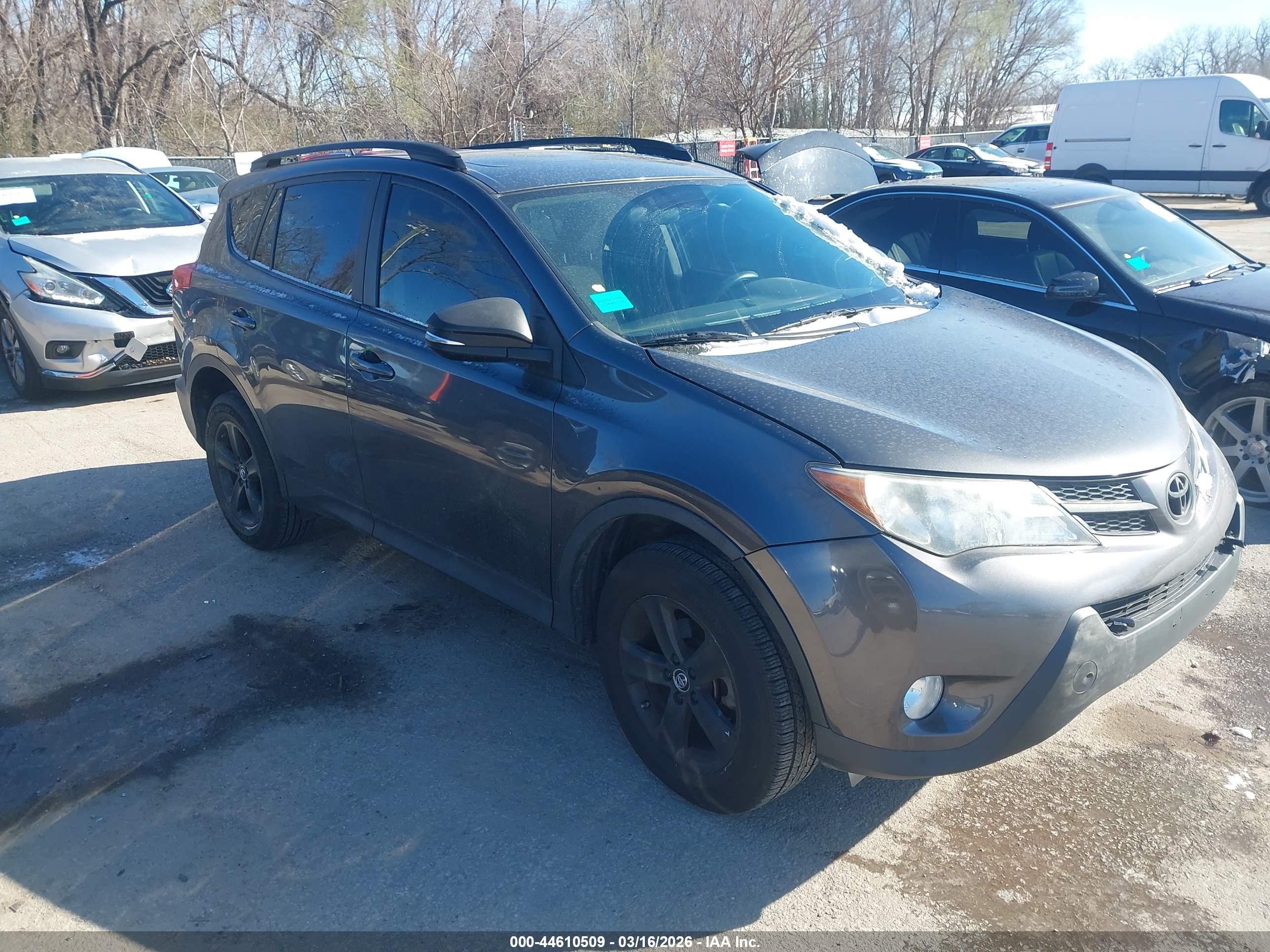 TOYOTA RAV4 image 6