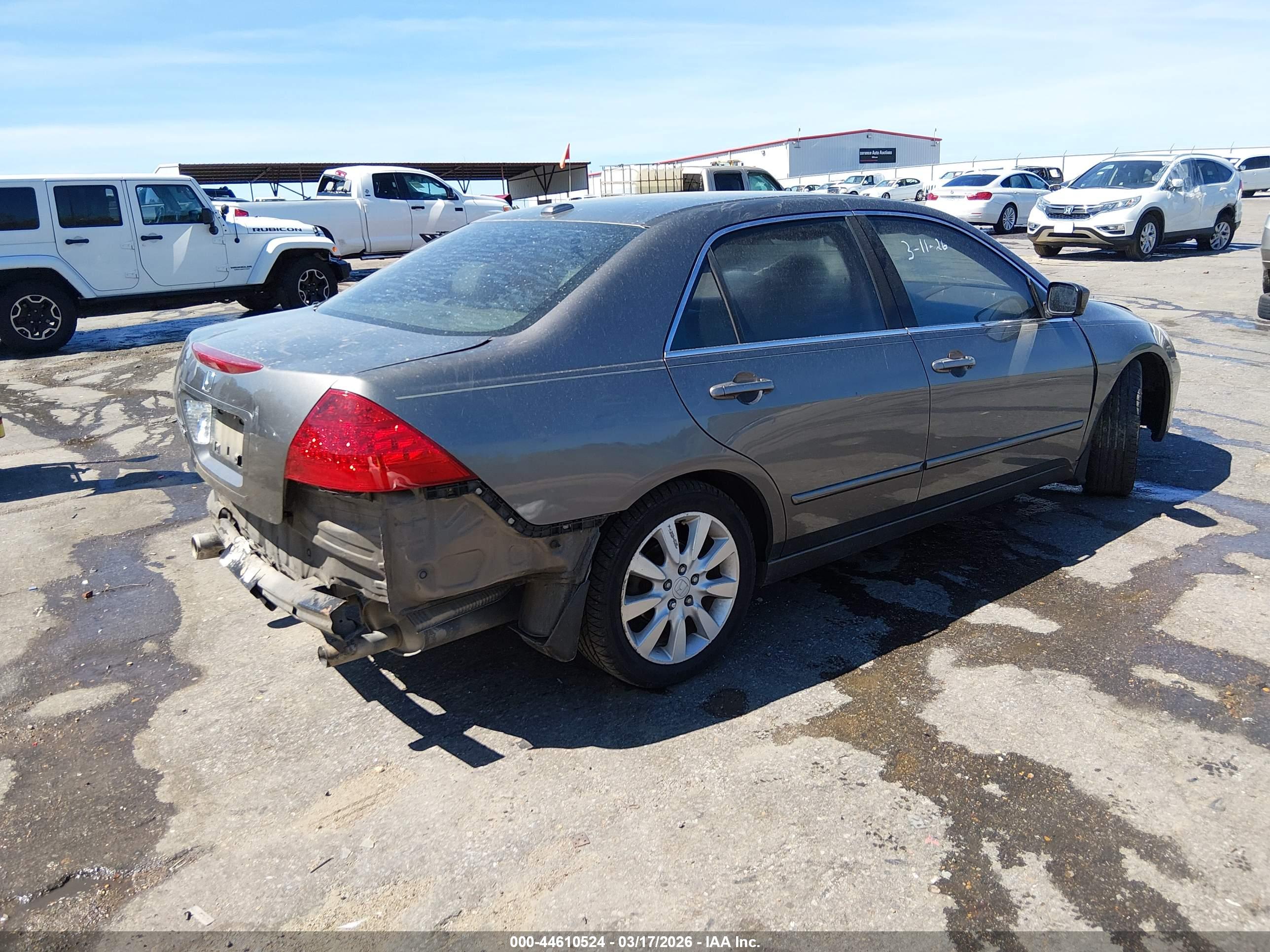 HONDA ACCORD image 4