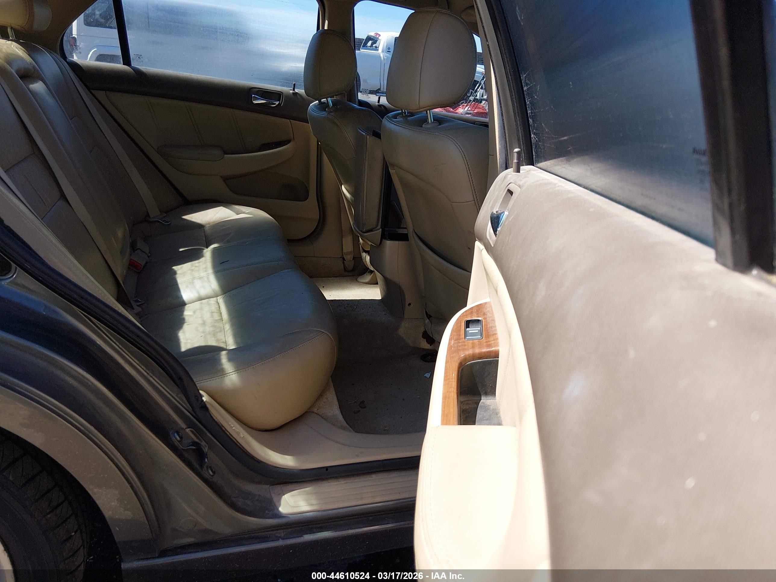 HONDA ACCORD image 8