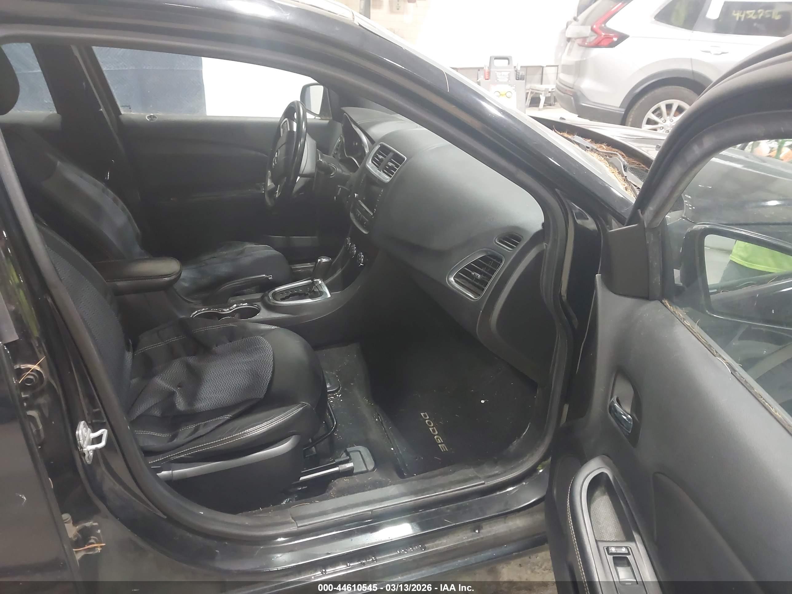 DODGE AVENGER image 5