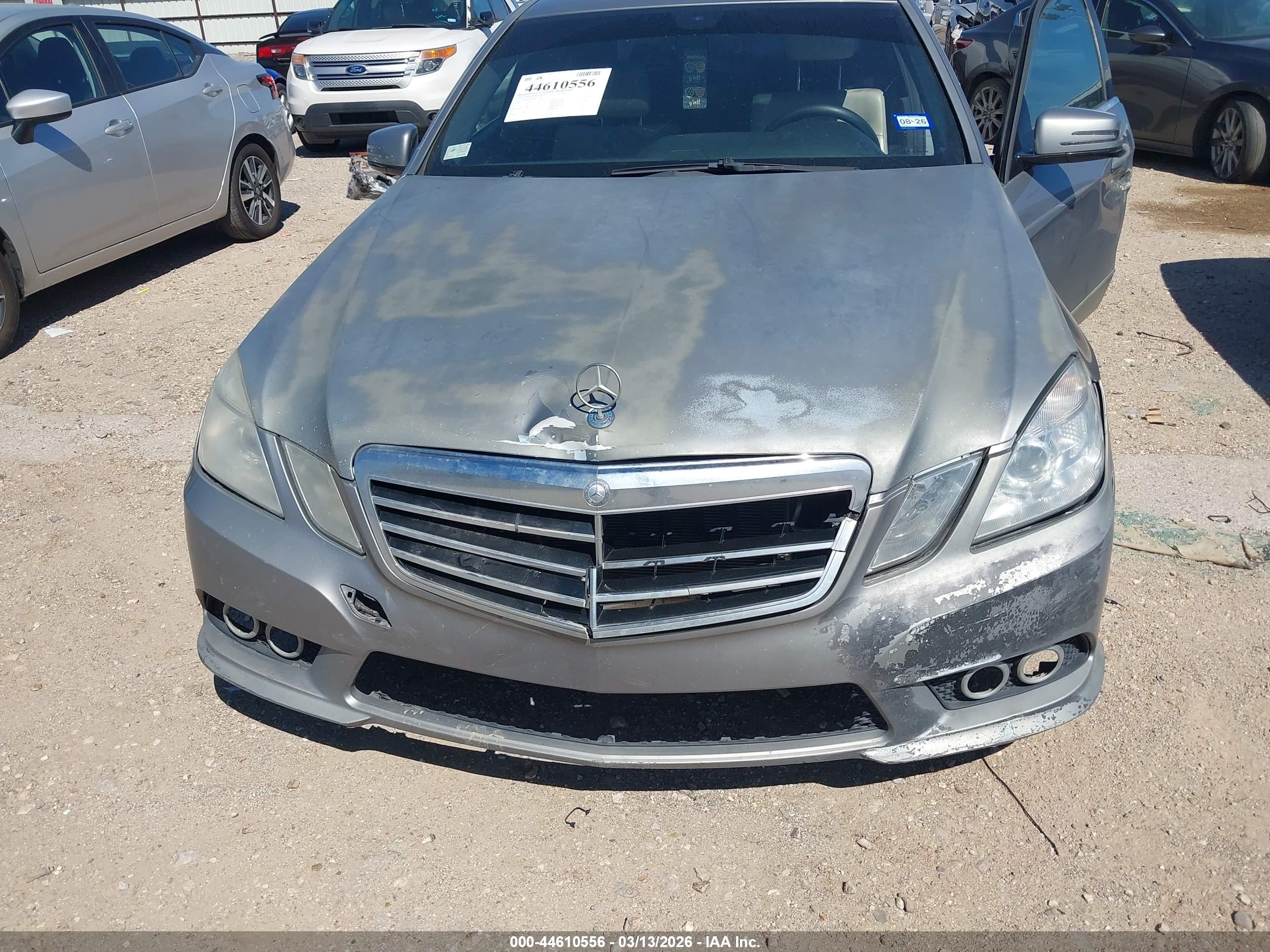 MERCEDES-BENZ E image 6