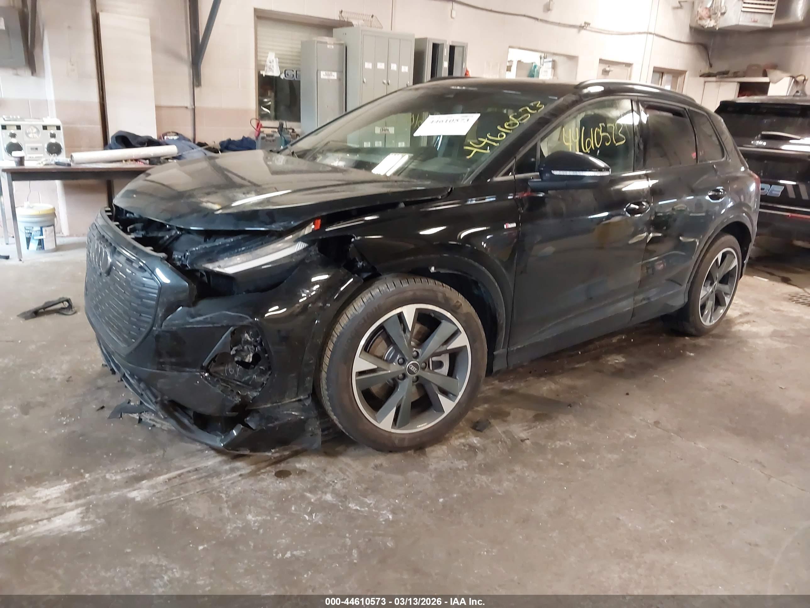 AUDI Q4 image 2