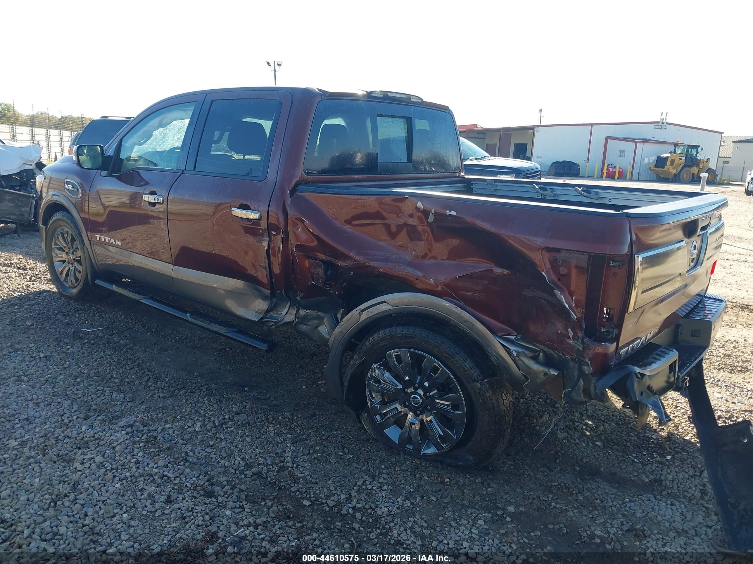 NISSAN TITAN image 3