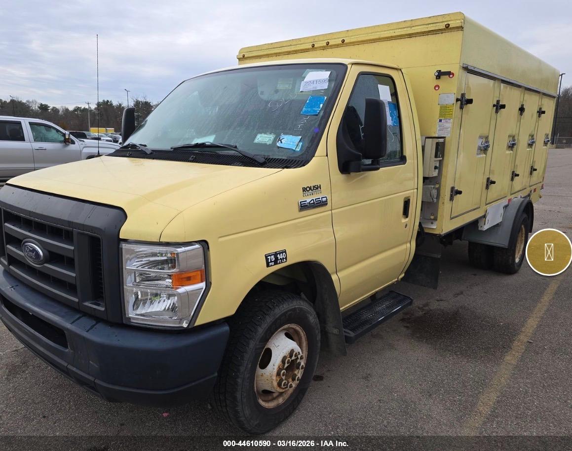 FORD E-450 image 2