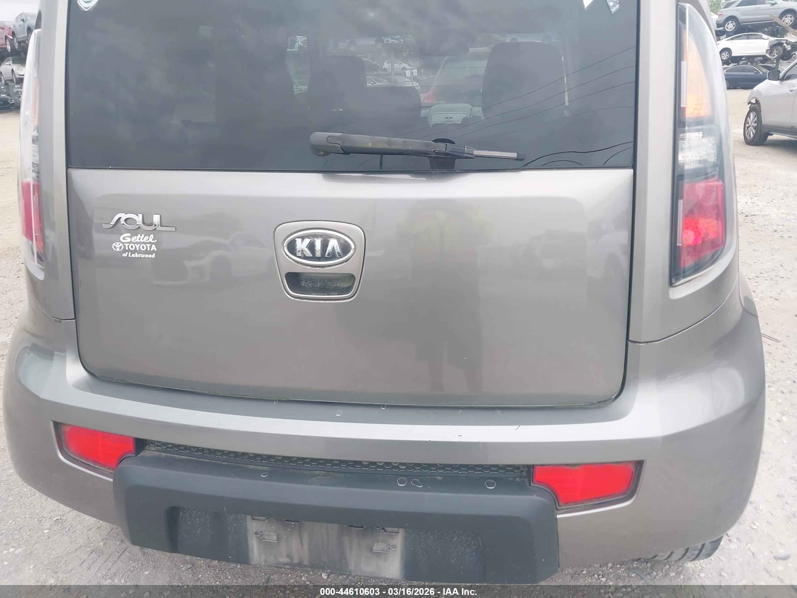 KIA SOUL image 6
