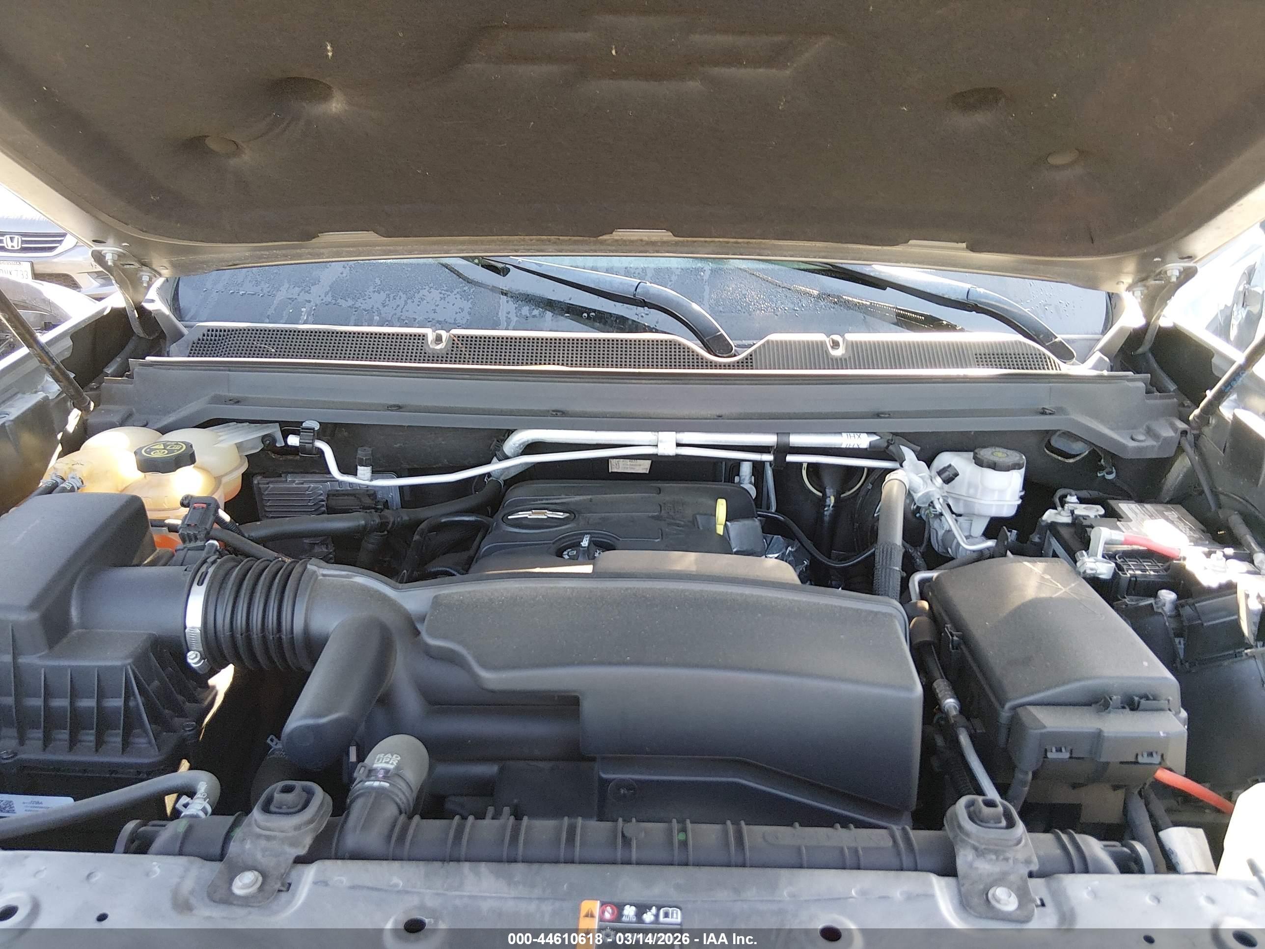 CHEVROLET COLORADO image 10