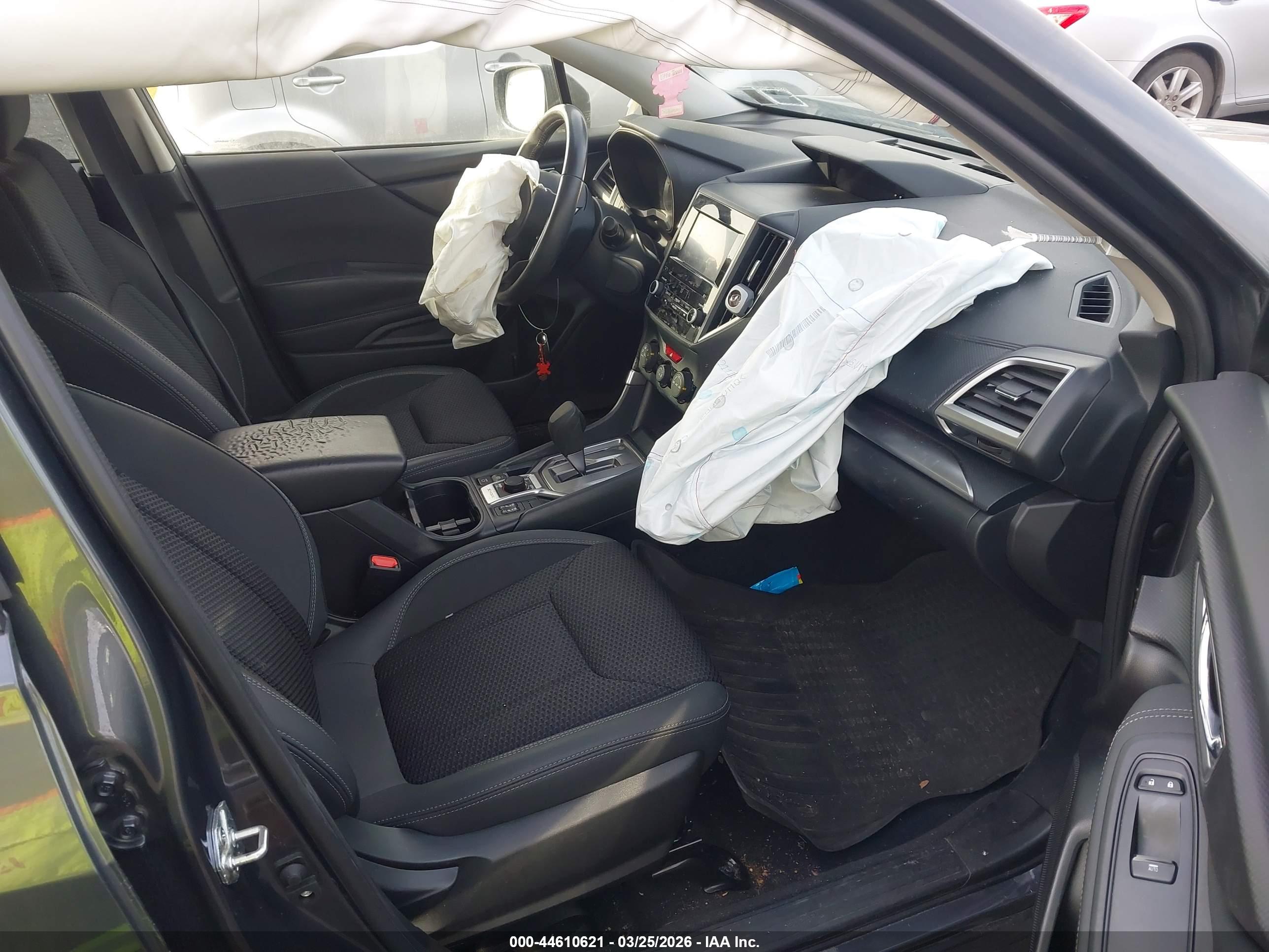 SUBARU FORESTER image 5