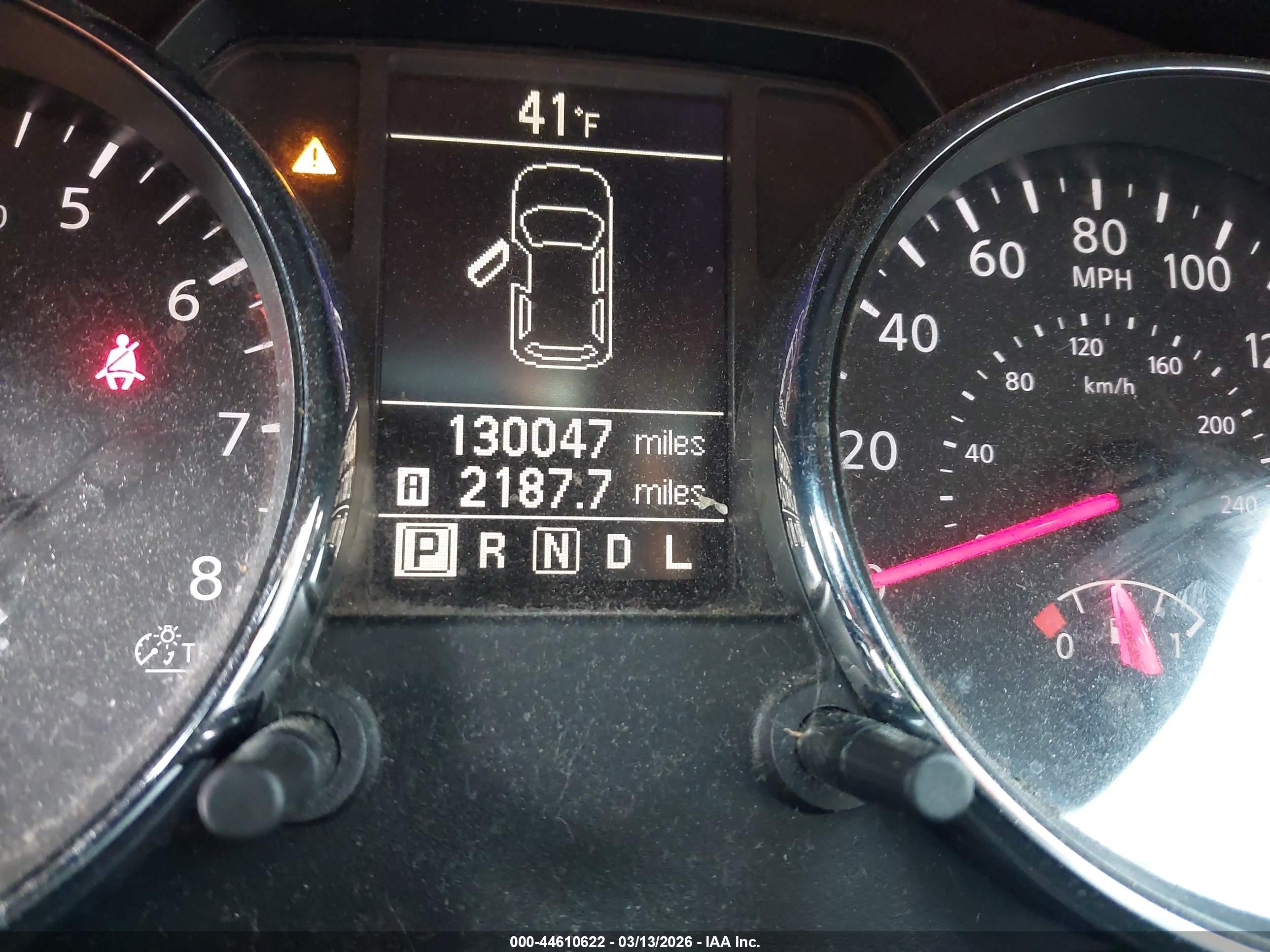 NISSAN ROGUE image 7