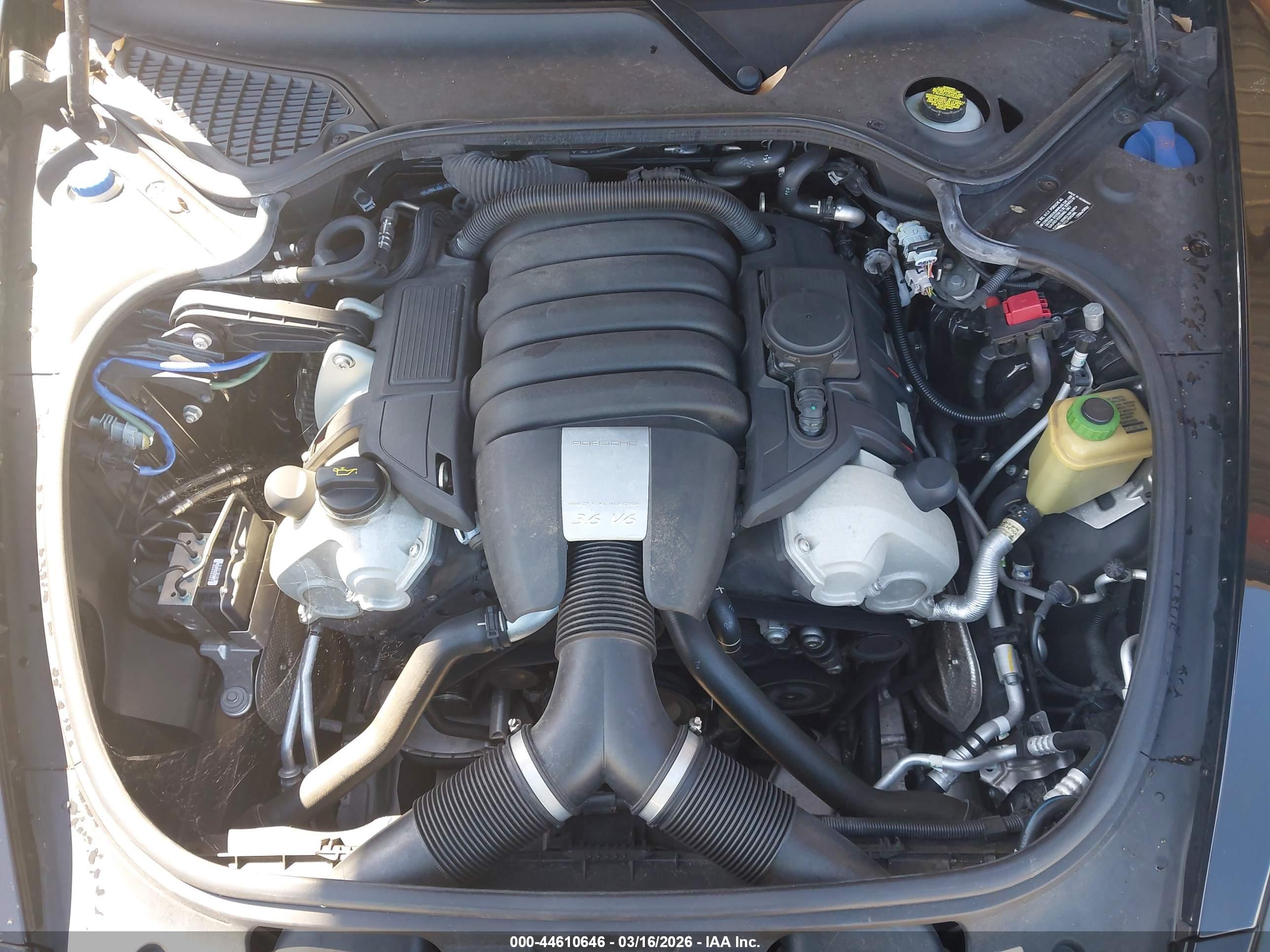 PORSCHE PANAMERA image 10