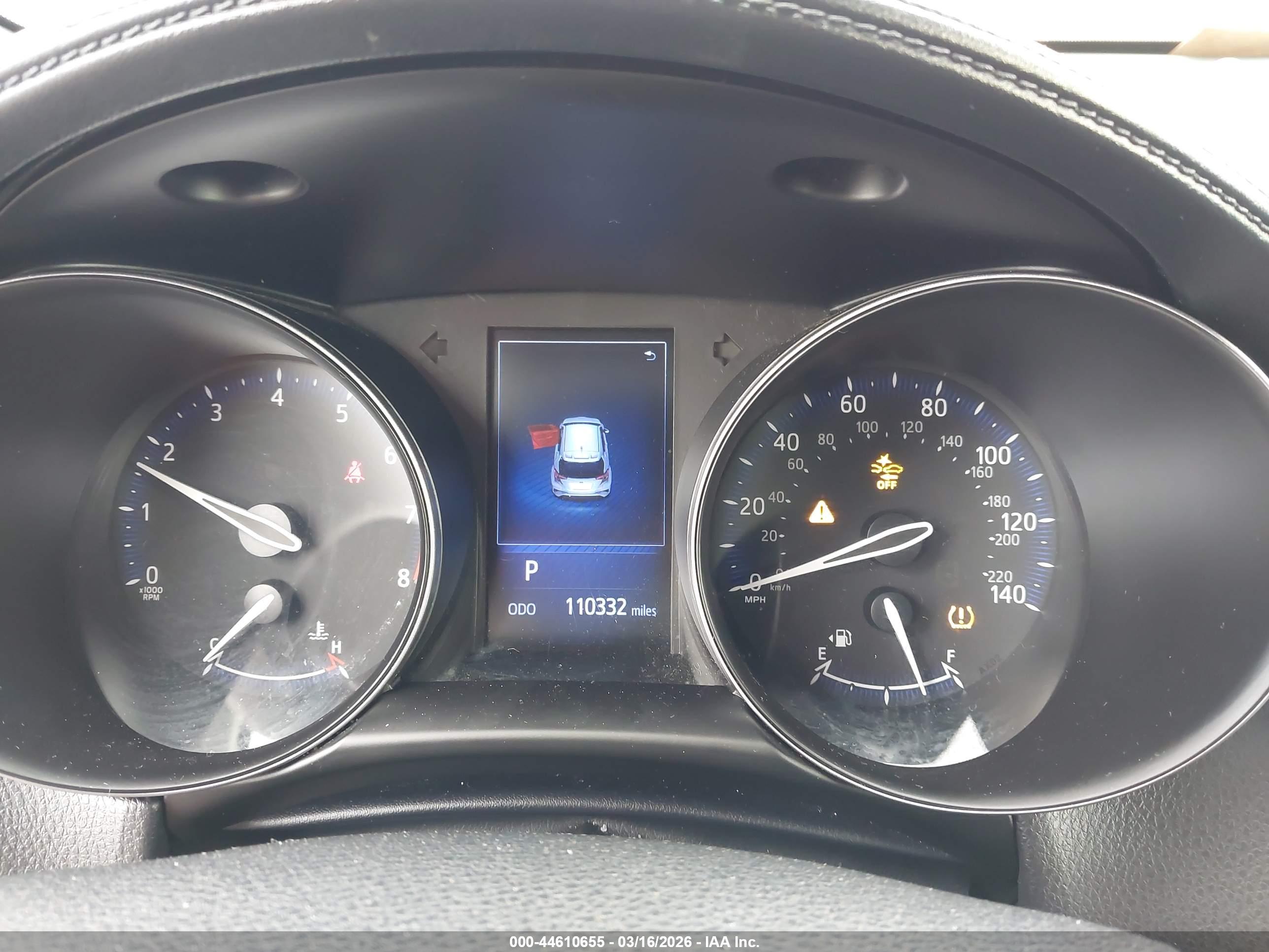 TOYOTA C-HR image 7