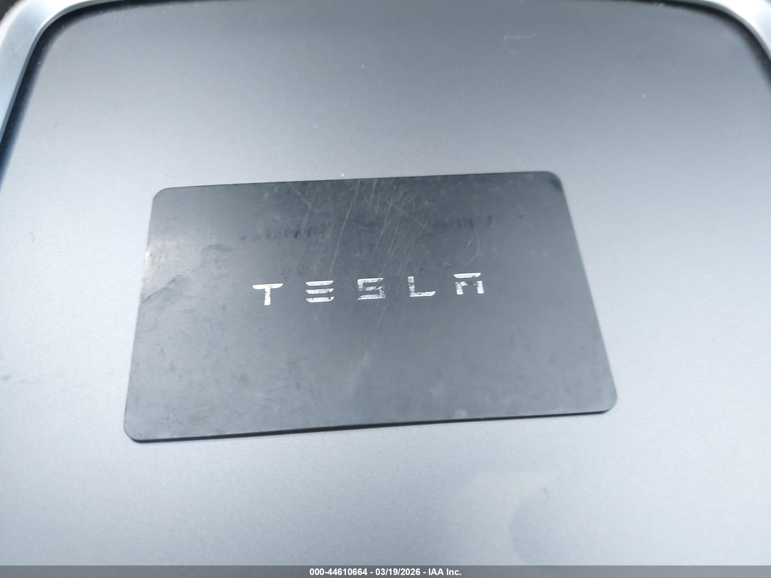 TESLA MODEL image 11