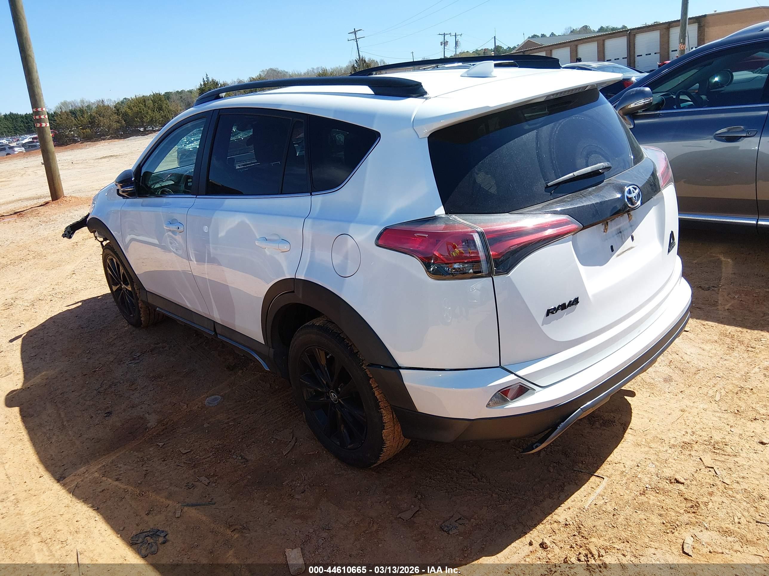 TOYOTA RAV4 image 3
